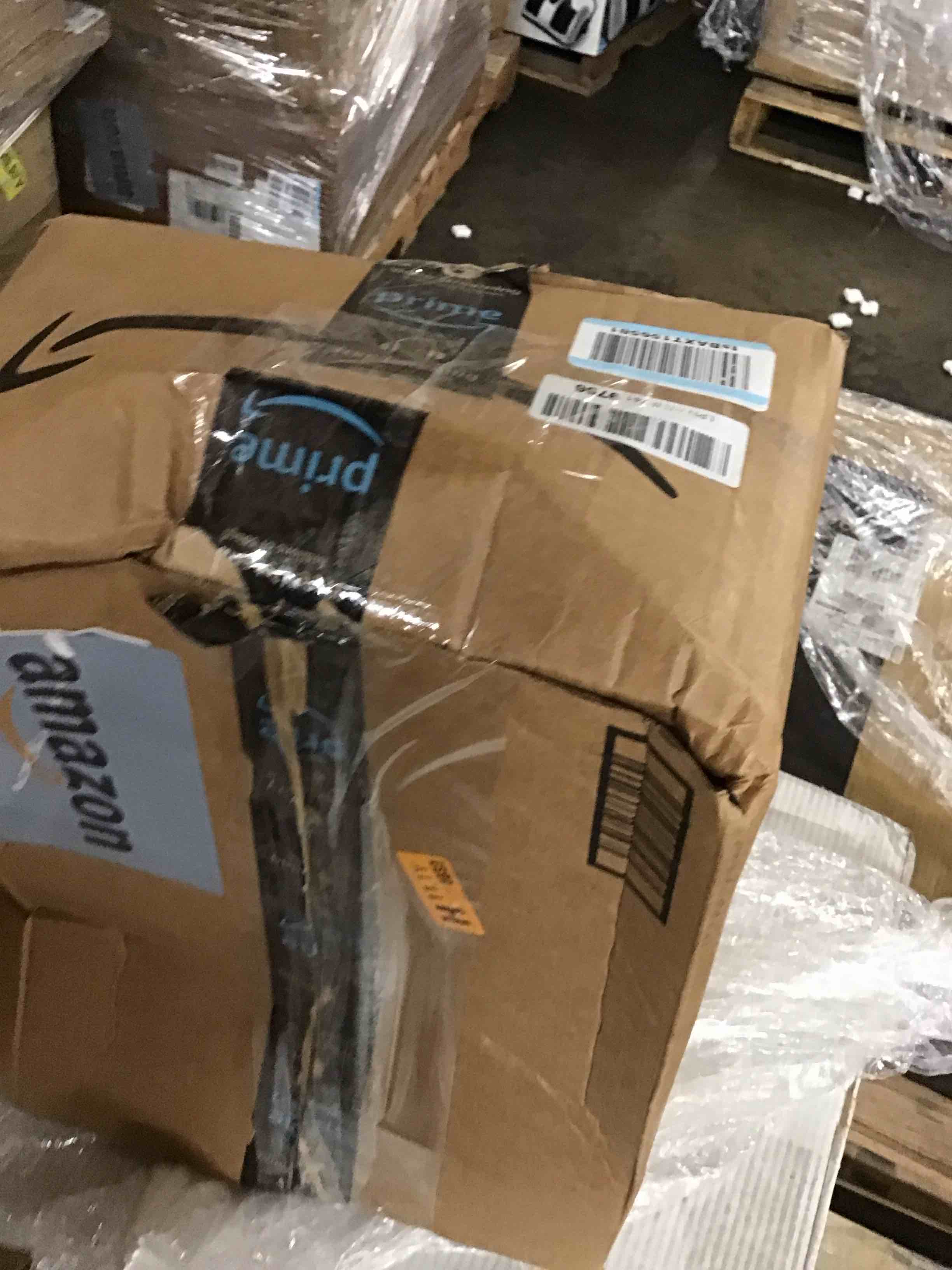 https://s3.amazonaws.com/lotting-images-prod/bidfta/BLU6554348_1720552927840.jpeg
