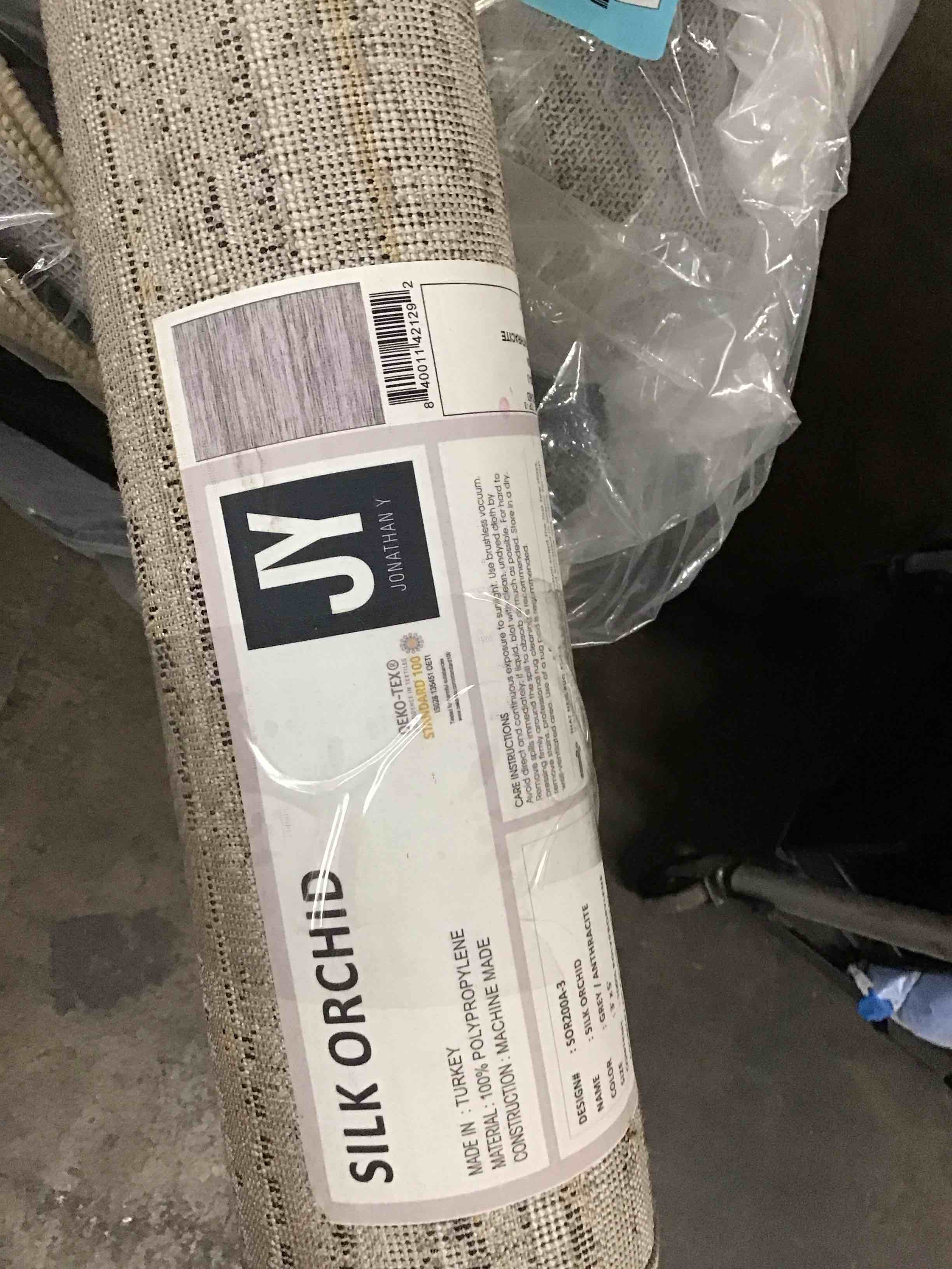 https://s3.amazonaws.com/lotting-images-prod/bidfta/BLU6554609_1720797026694.jpeg