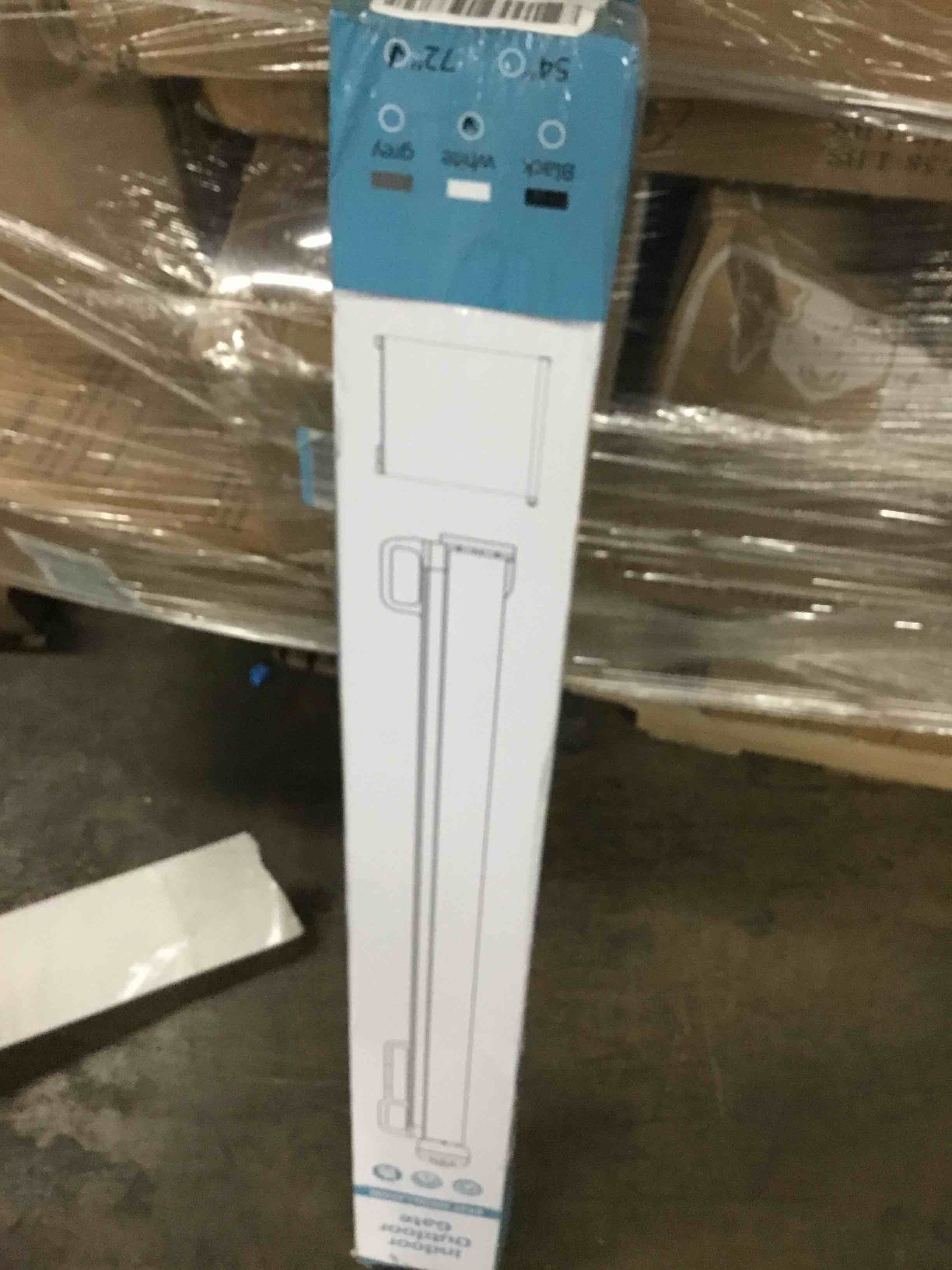 https://s3.amazonaws.com/lotting-images-prod/bidfta/BLU6555275_1722445863756.jpeg