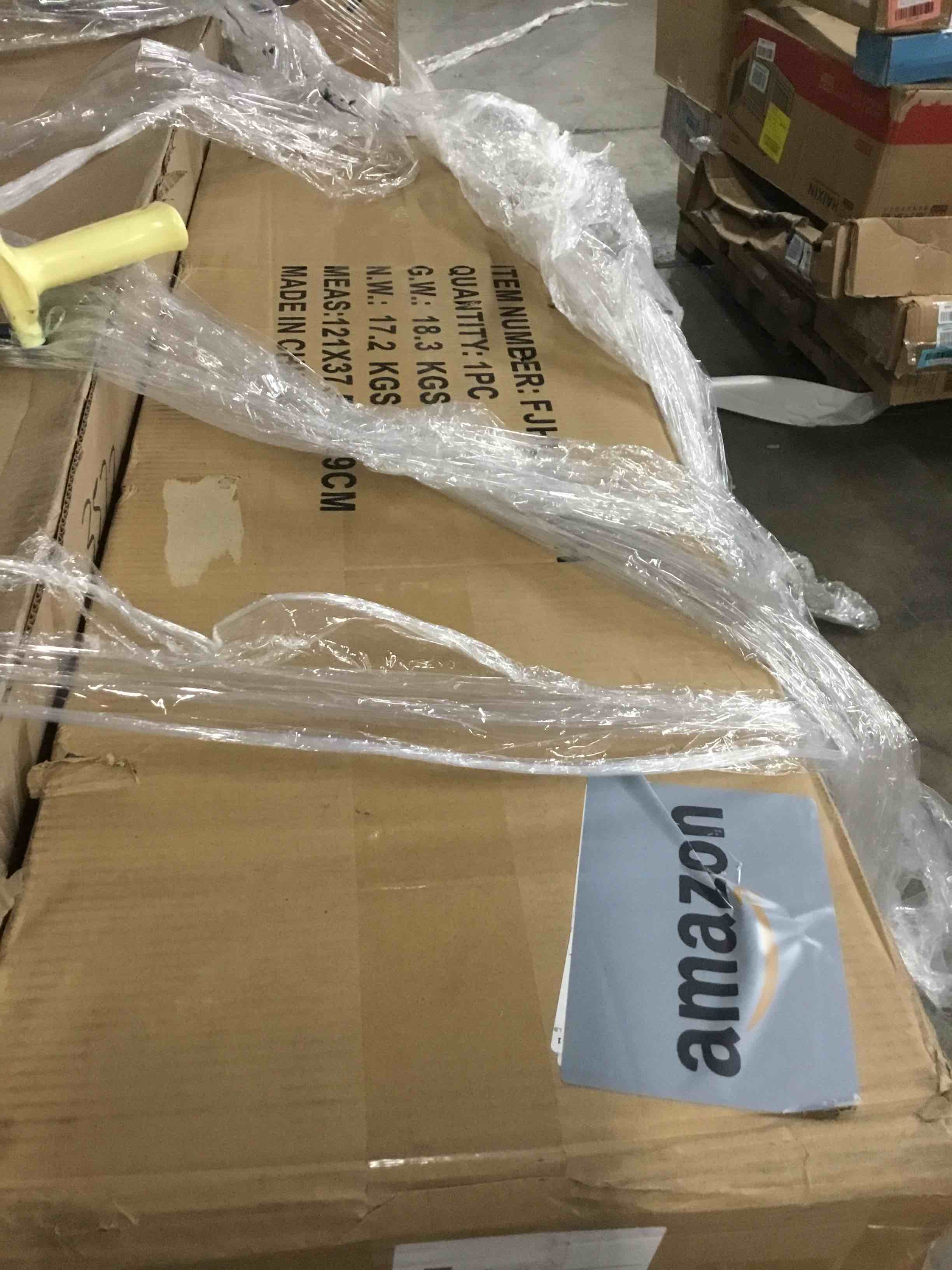 https://s3.amazonaws.com/lotting-images-prod/bidfta/BLU6555289_1722447991491.jpeg