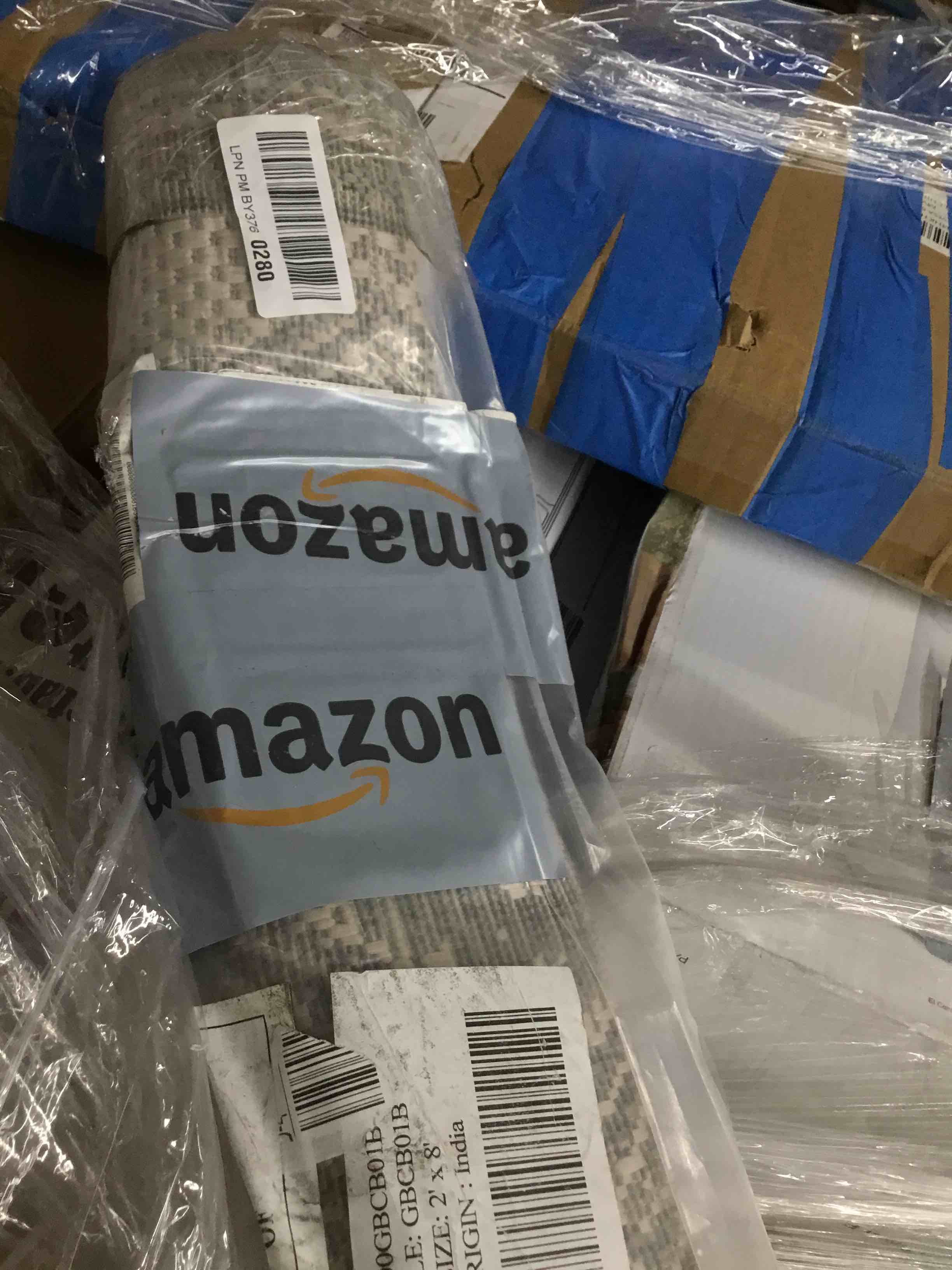https://s3.amazonaws.com/lotting-images-prod/bidfta/BLU6555426_1722958914808.jpeg