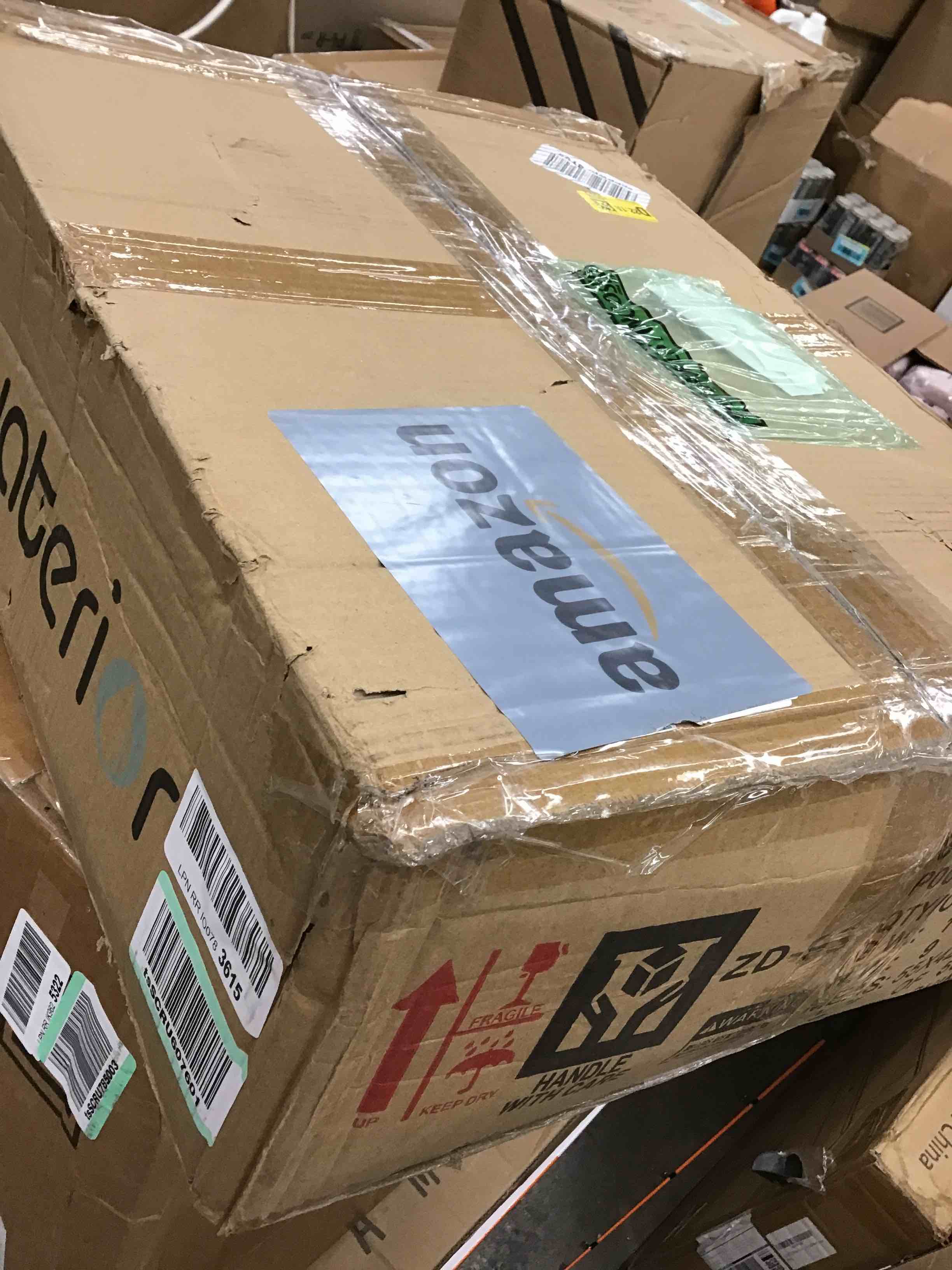 https://s3.amazonaws.com/lotting-images-prod/bidfta/BLU6557787_1719406503013.jpeg