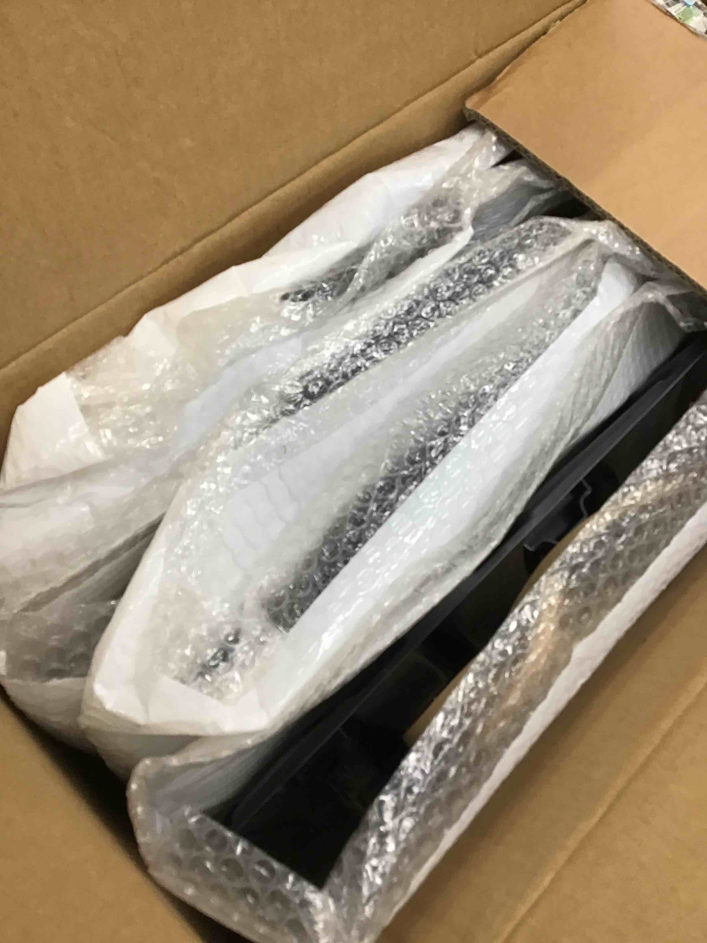 https://s3.amazonaws.com/lotting-images-prod/bidfta/BLU6557788_1719406558479.jpeg