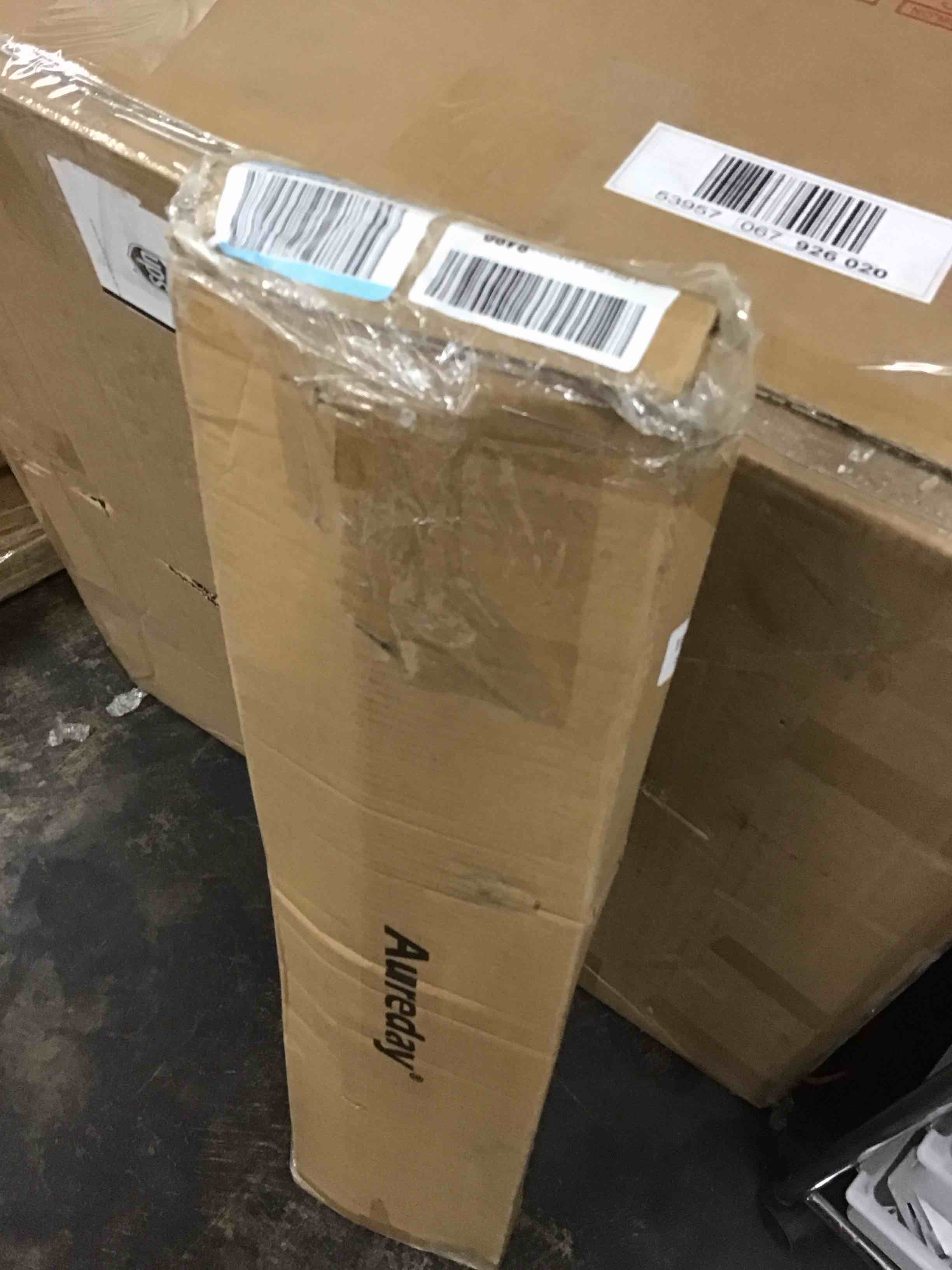 https://s3.amazonaws.com/lotting-images-prod/bidfta/BLU6558128_1720443061509.jpeg