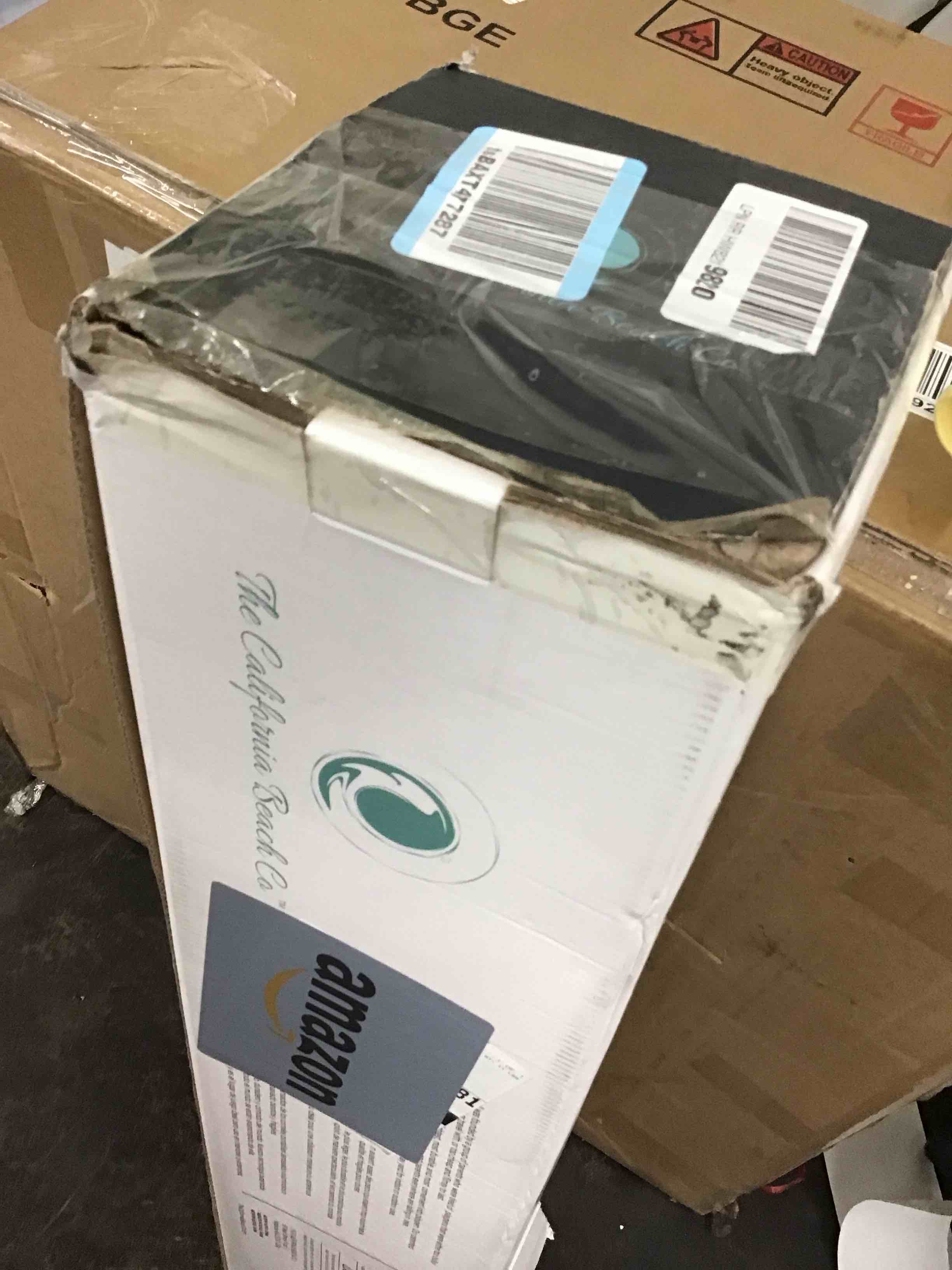 https://s3.amazonaws.com/lotting-images-prod/bidfta/BLU6558154_1720446330246.jpeg