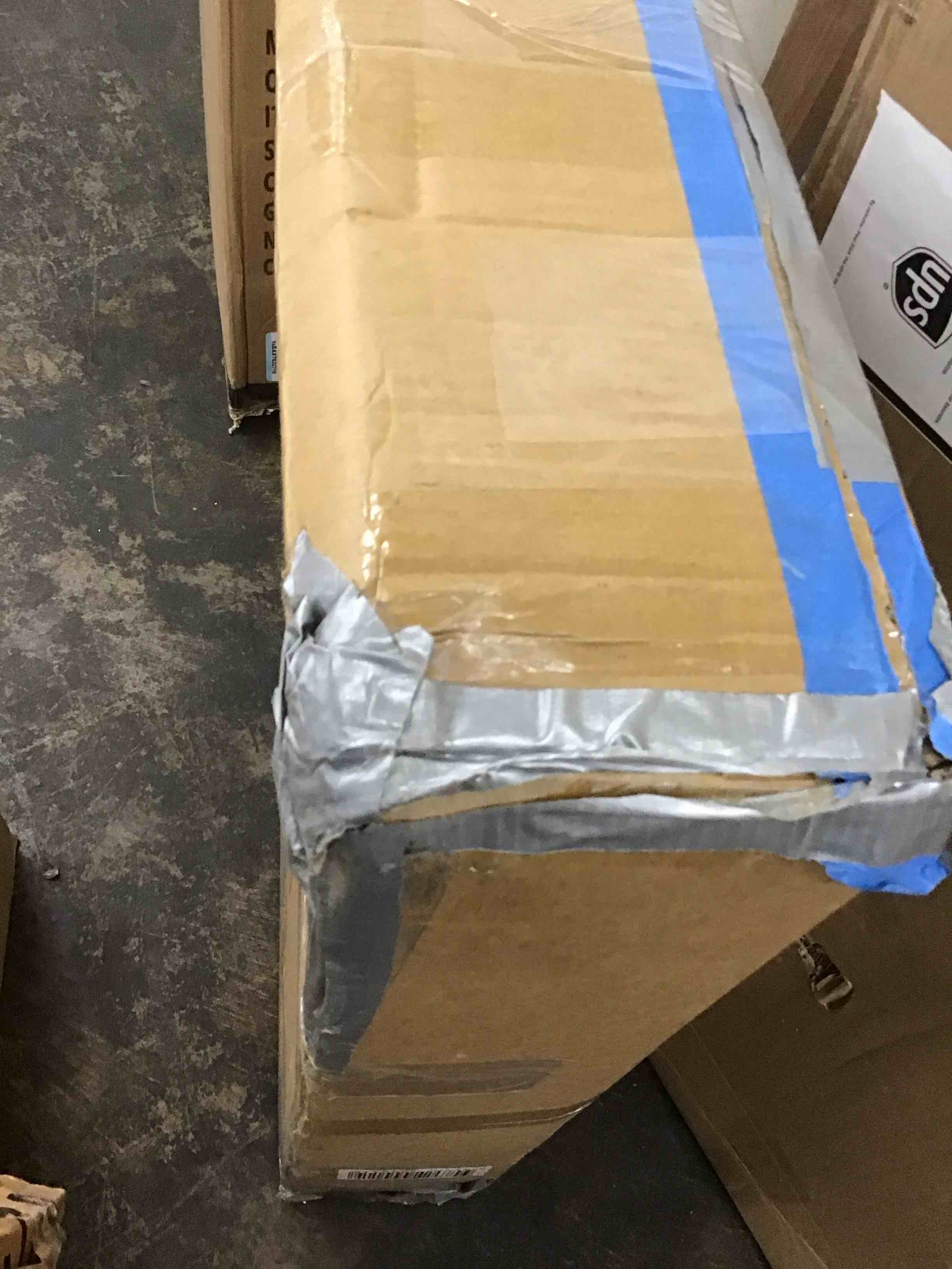 https://s3.amazonaws.com/lotting-images-prod/bidfta/BLU6558156_1720446503093.jpeg