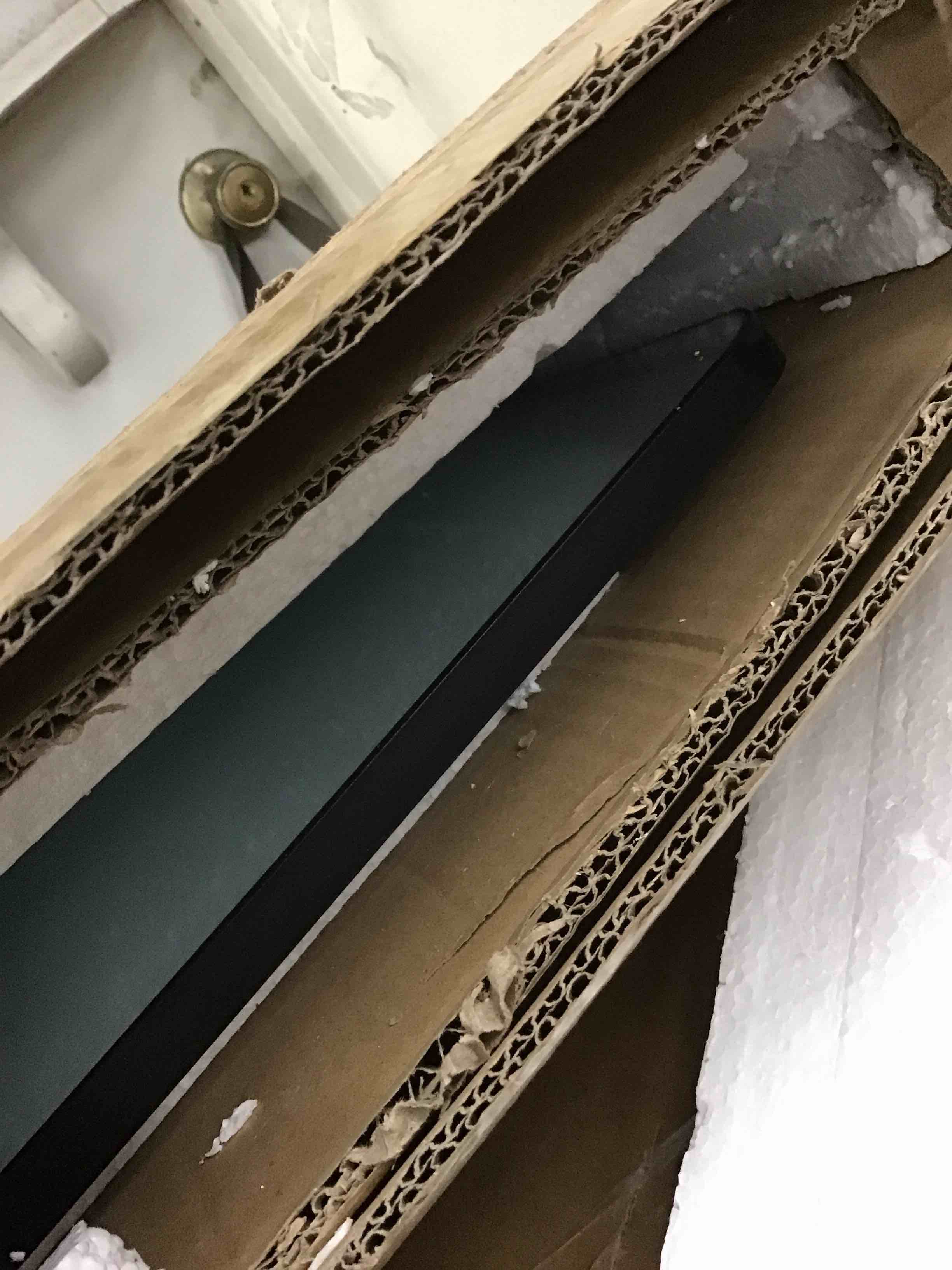https://s3.amazonaws.com/lotting-images-prod/bidfta/BLU6558170_1720450096553.jpeg