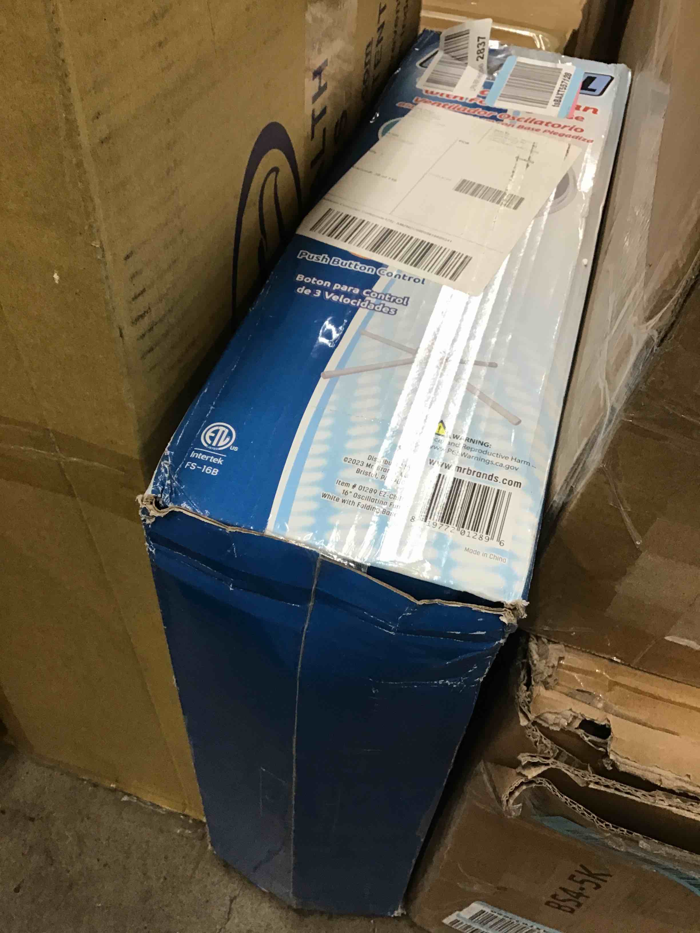 https://s3.amazonaws.com/lotting-images-prod/bidfta/BLU6558735_1718391524663.jpeg