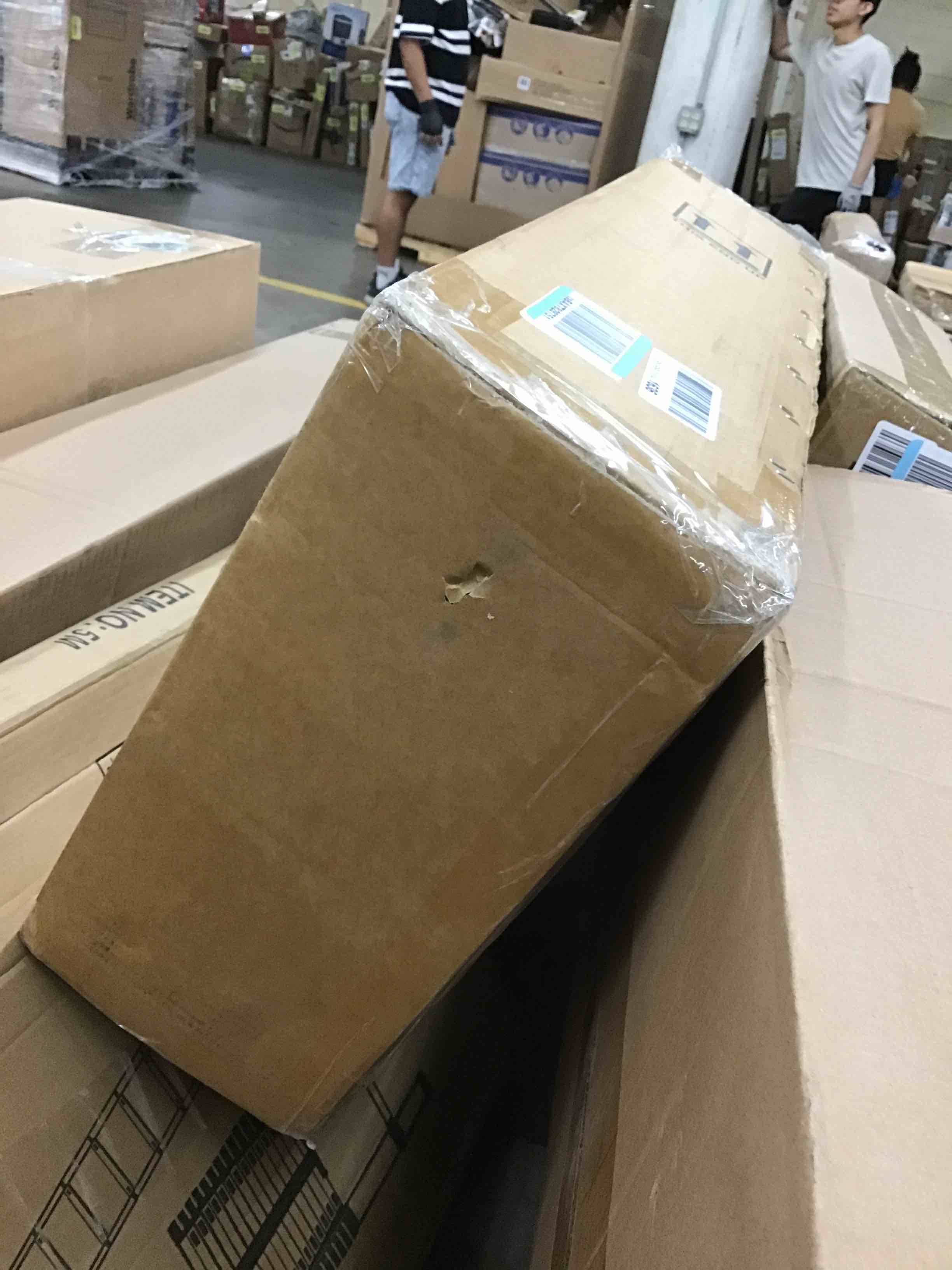 https://s3.amazonaws.com/lotting-images-prod/bidfta/BLU6558746_1718392921185.jpeg