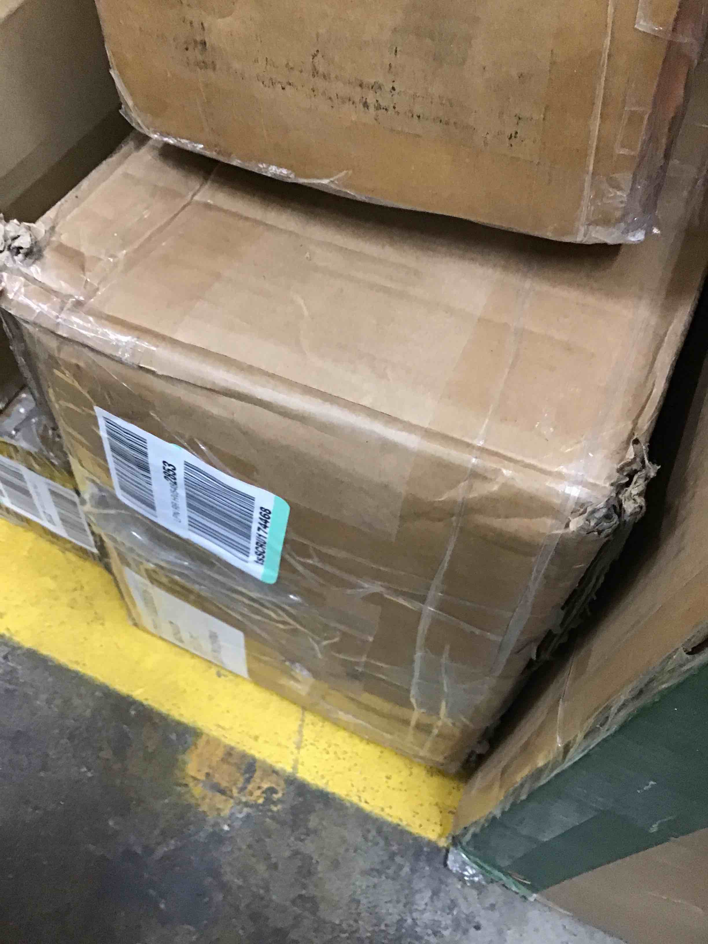 https://s3.amazonaws.com/lotting-images-prod/bidfta/BLU6558748_1718393070346.jpeg