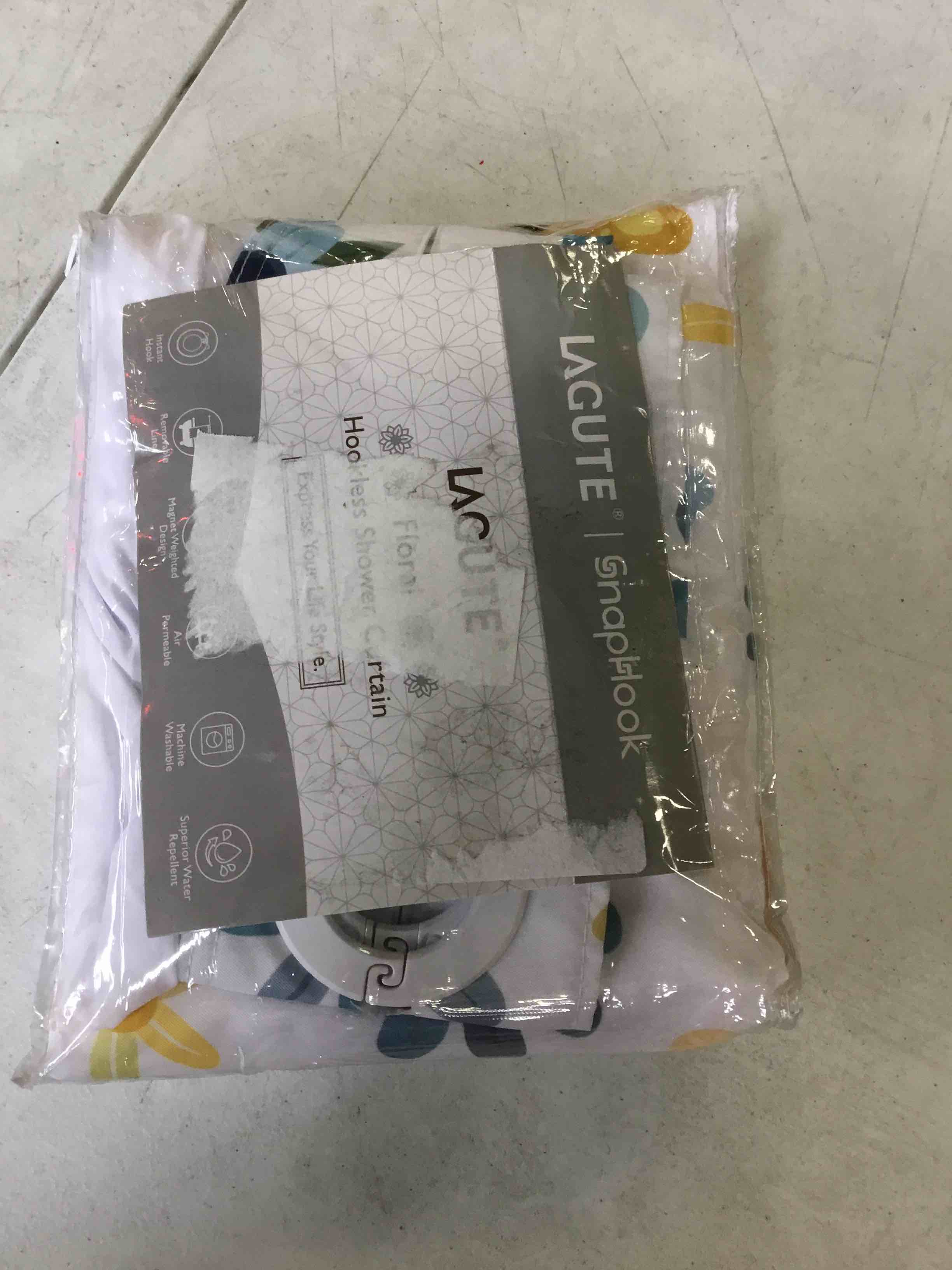https://s3.amazonaws.com/lotting-images-prod/bidfta/BLU6561601_1715094386960.jpeg