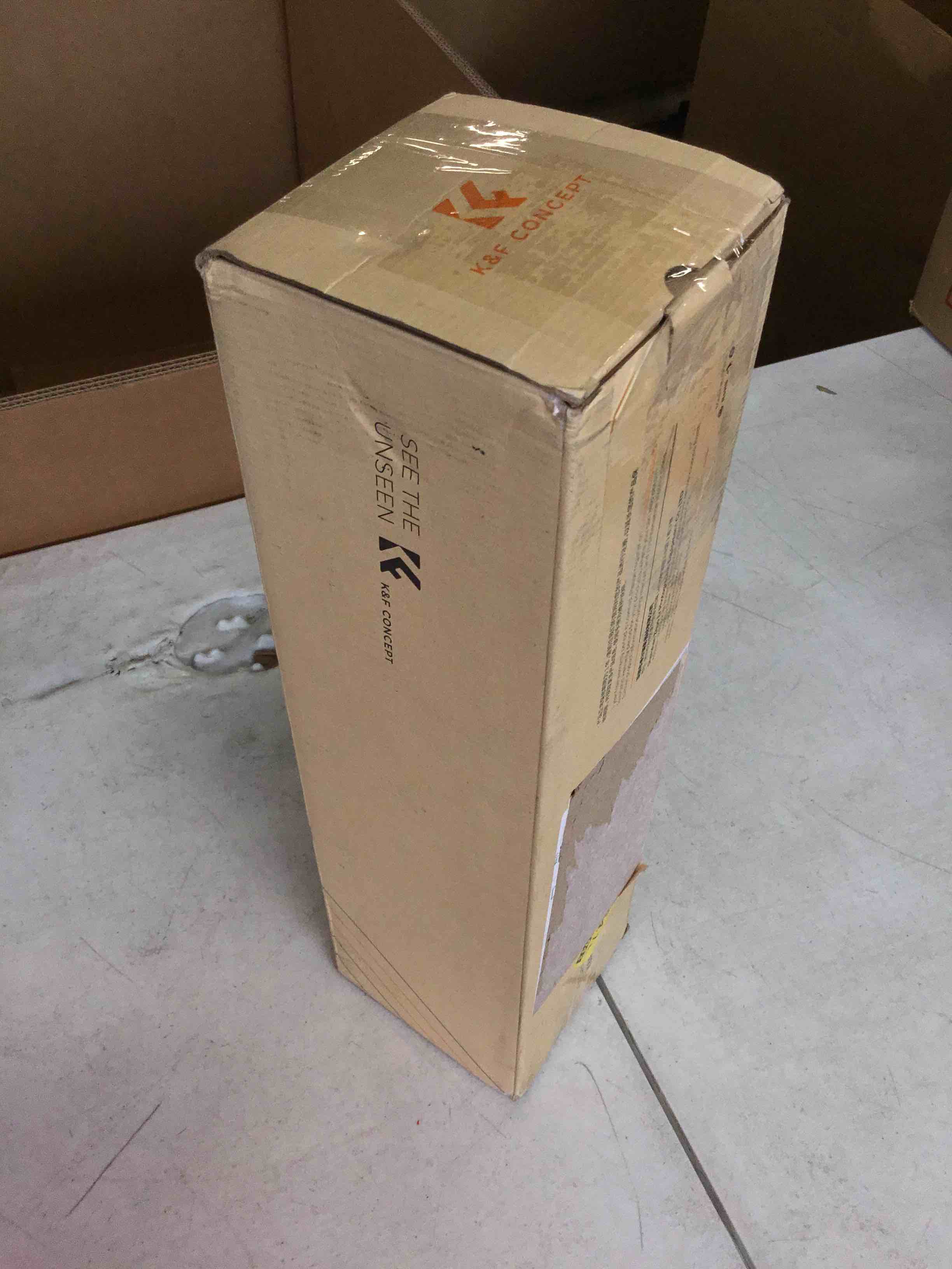 https://s3.amazonaws.com/lotting-images-prod/bidfta/BLU6561632_1715099933466.jpeg