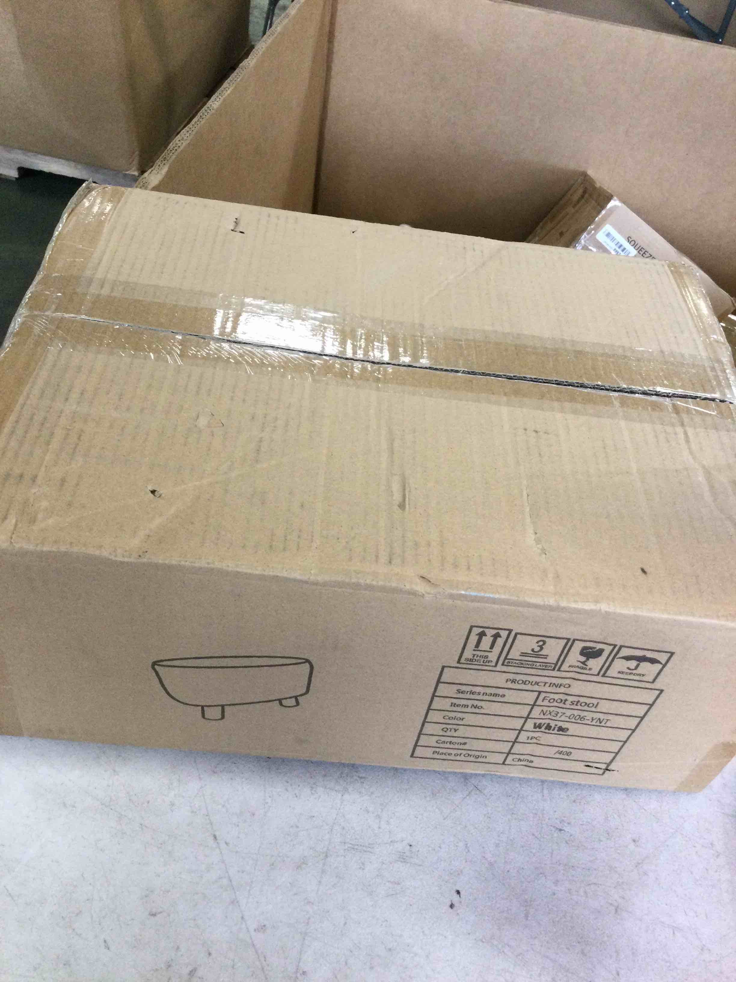 https://s3.amazonaws.com/lotting-images-prod/bidfta/BLU6562337_1717531807023.jpeg