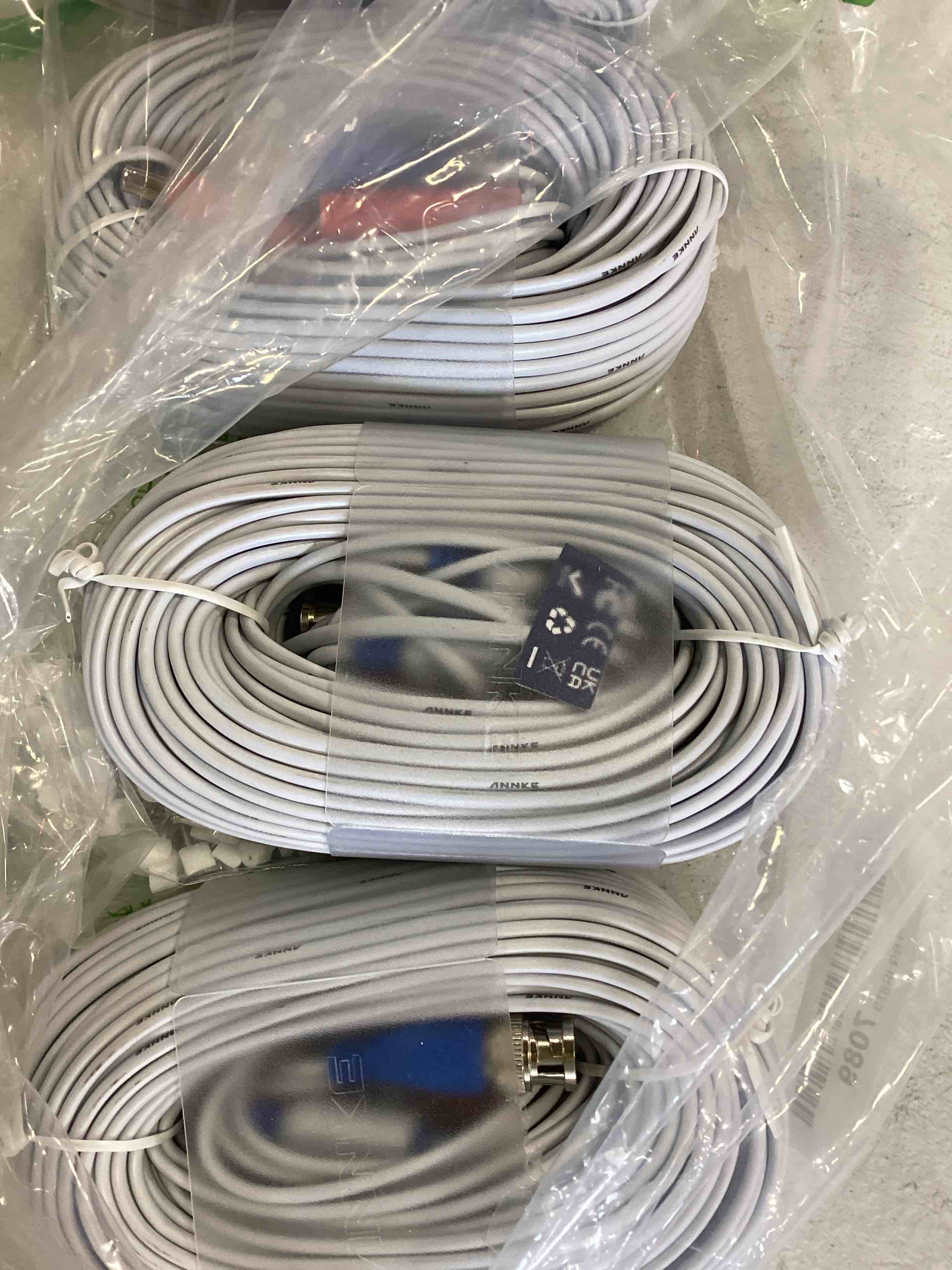 https://s3.amazonaws.com/lotting-images-prod/bidfta/BLU6562877_1717693139813.jpeg