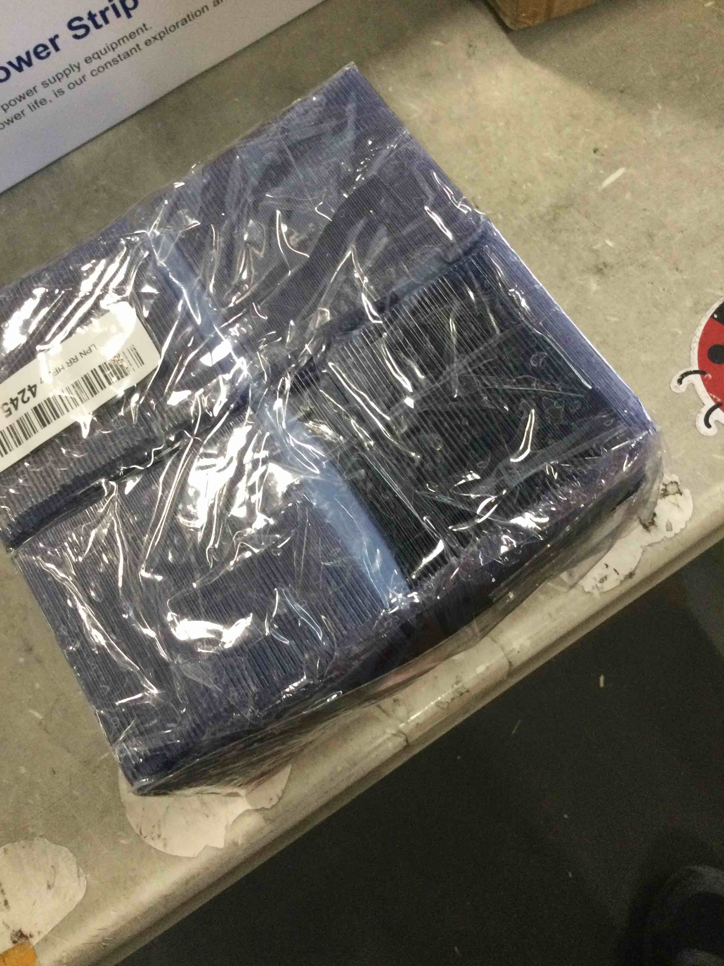 https://s3.amazonaws.com/lotting-images-prod/bidfta/BLU6563128_1715279247433.jpeg