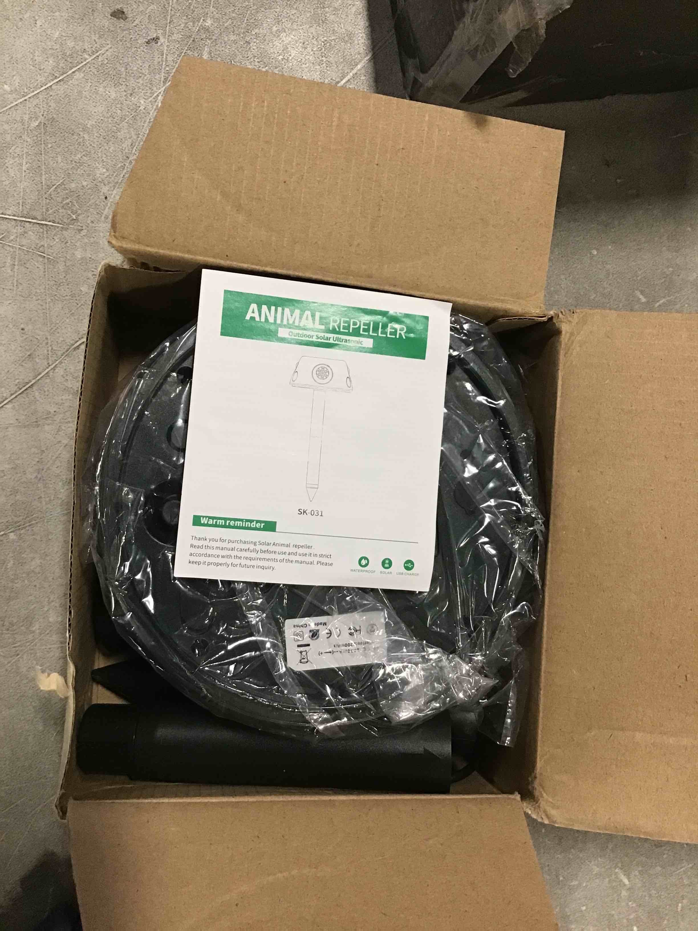 https://s3.amazonaws.com/lotting-images-prod/bidfta/BLU6563694_1717418444114.jpeg