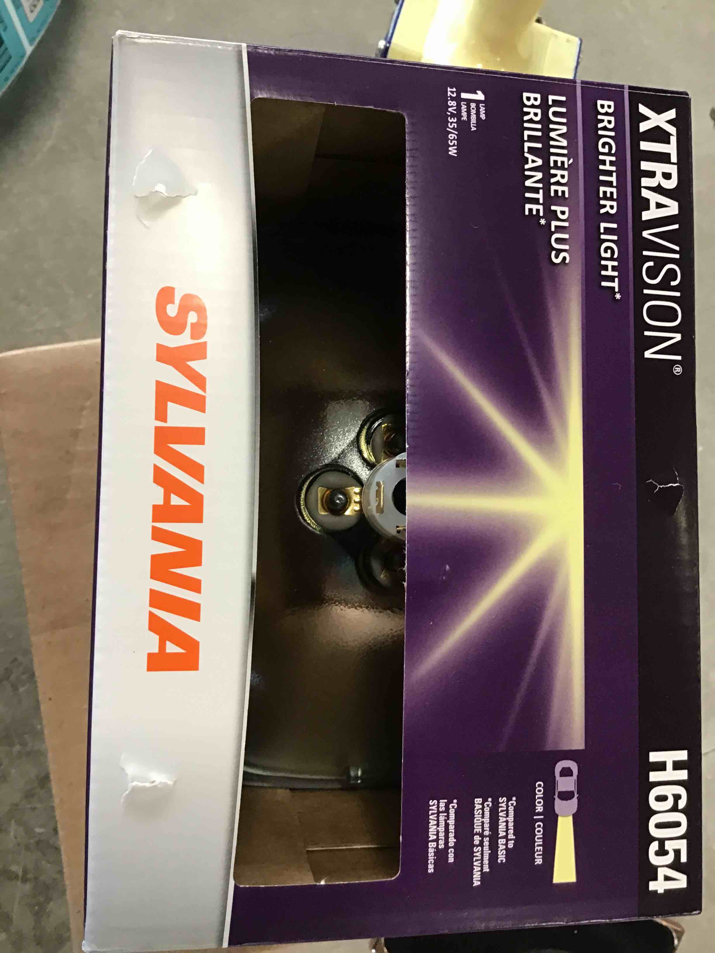 https://s3.amazonaws.com/lotting-images-prod/bidfta/BLU6563959_1717504766954.jpeg