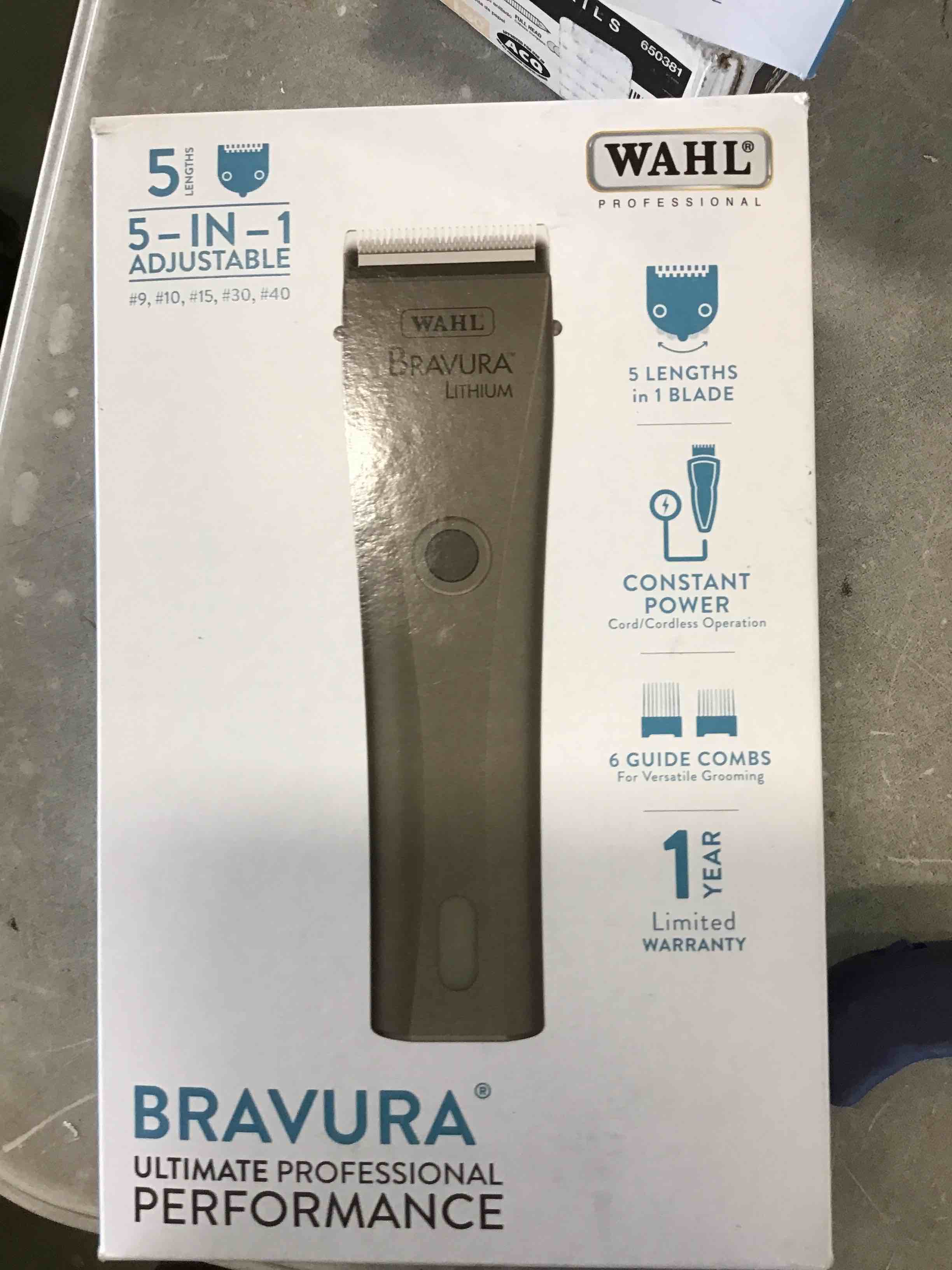 https://s3.amazonaws.com/lotting-images-prod/bidfta/BLU6563966_1717507164422.jpeg