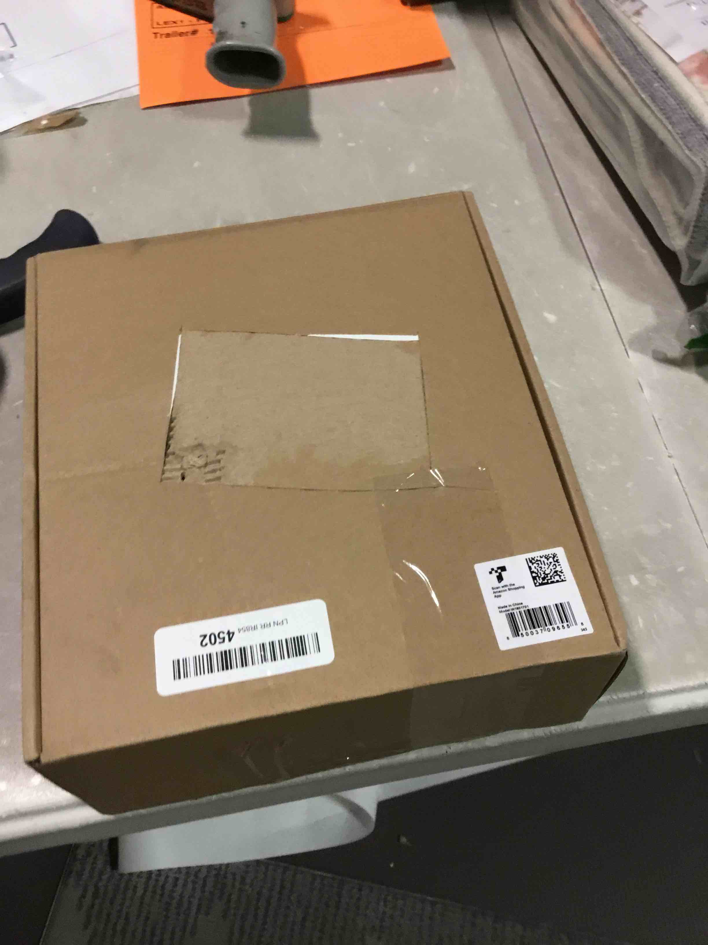 https://s3.amazonaws.com/lotting-images-prod/bidfta/BLU6568236_1717257231514.jpeg