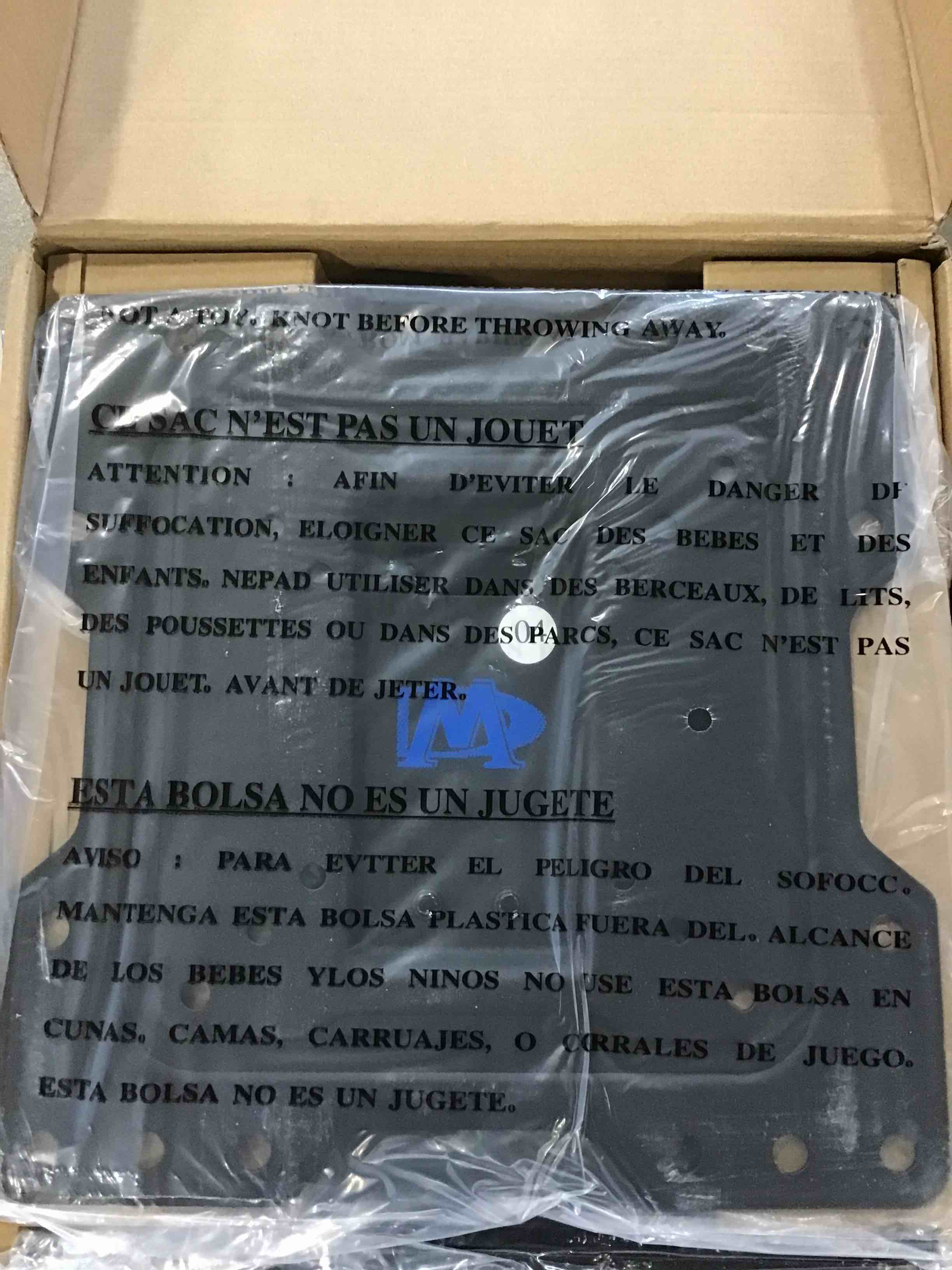 https://s3.amazonaws.com/lotting-images-prod/bidfta/BLU6570716_1722259361572.jpeg