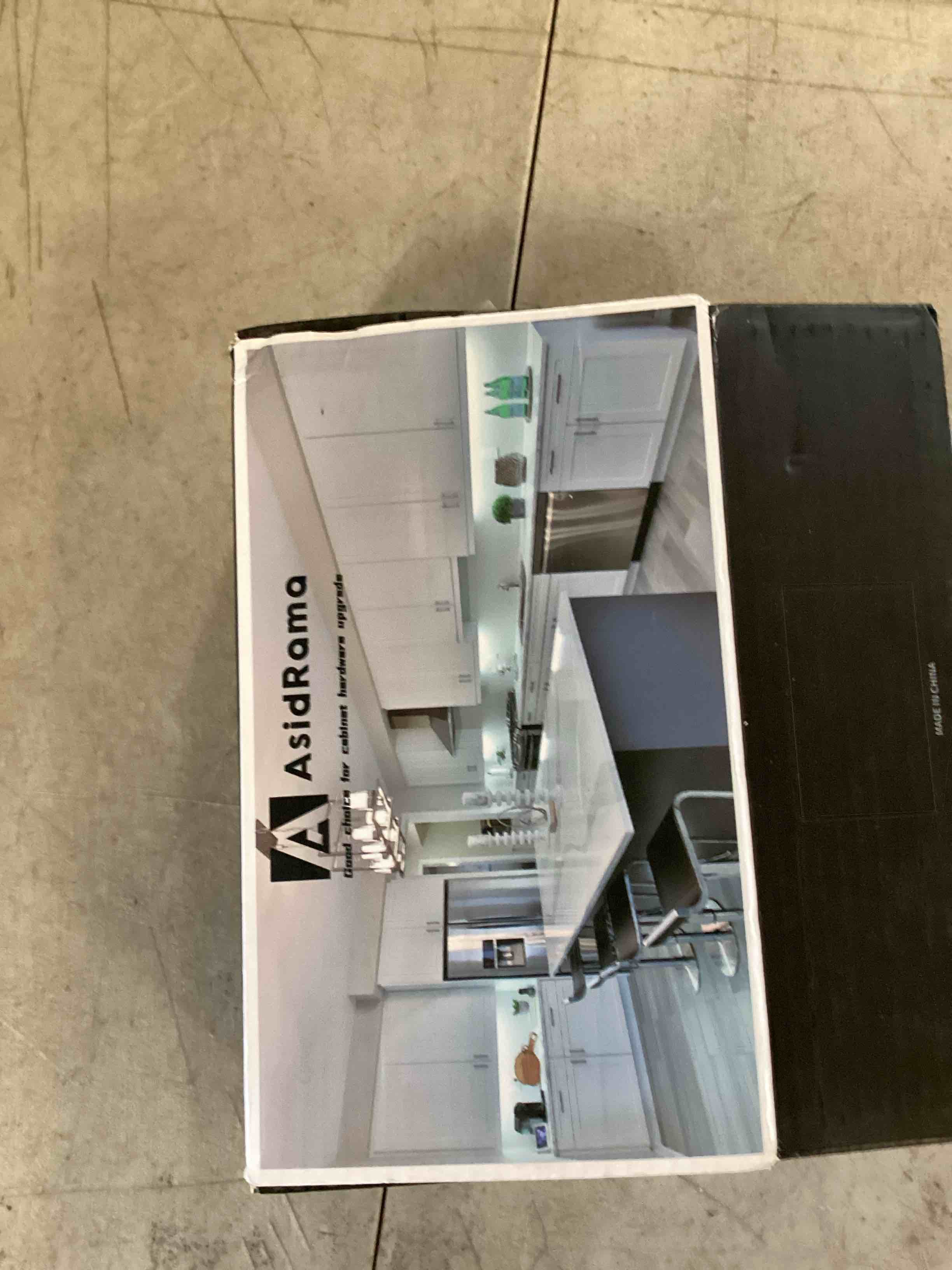 https://s3.amazonaws.com/lotting-images-prod/bidfta/BLU6571084_1722527631901.jpeg