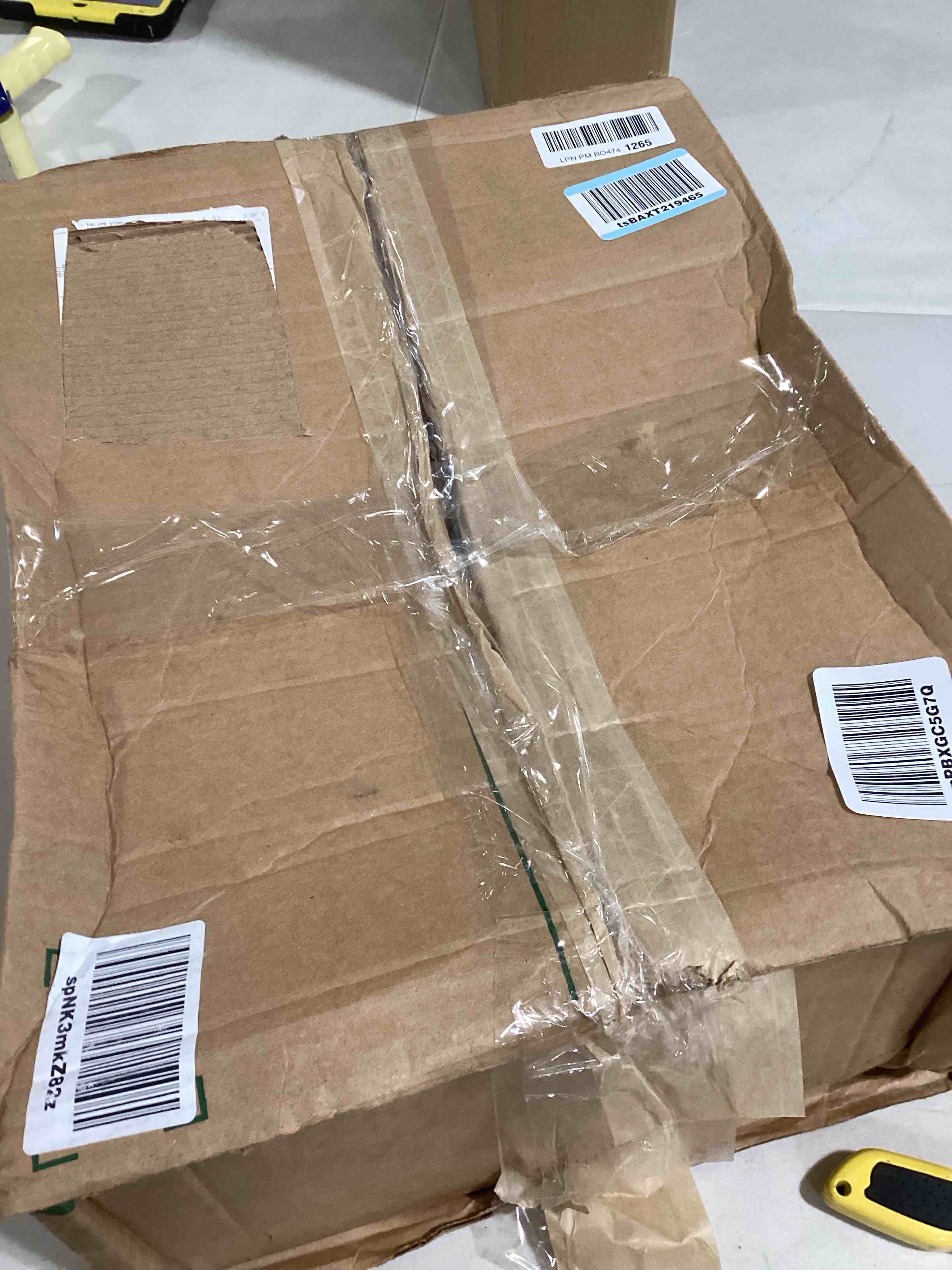 https://s3.amazonaws.com/lotting-images-prod/bidfta/BLU6575259_1723213642189.jpeg