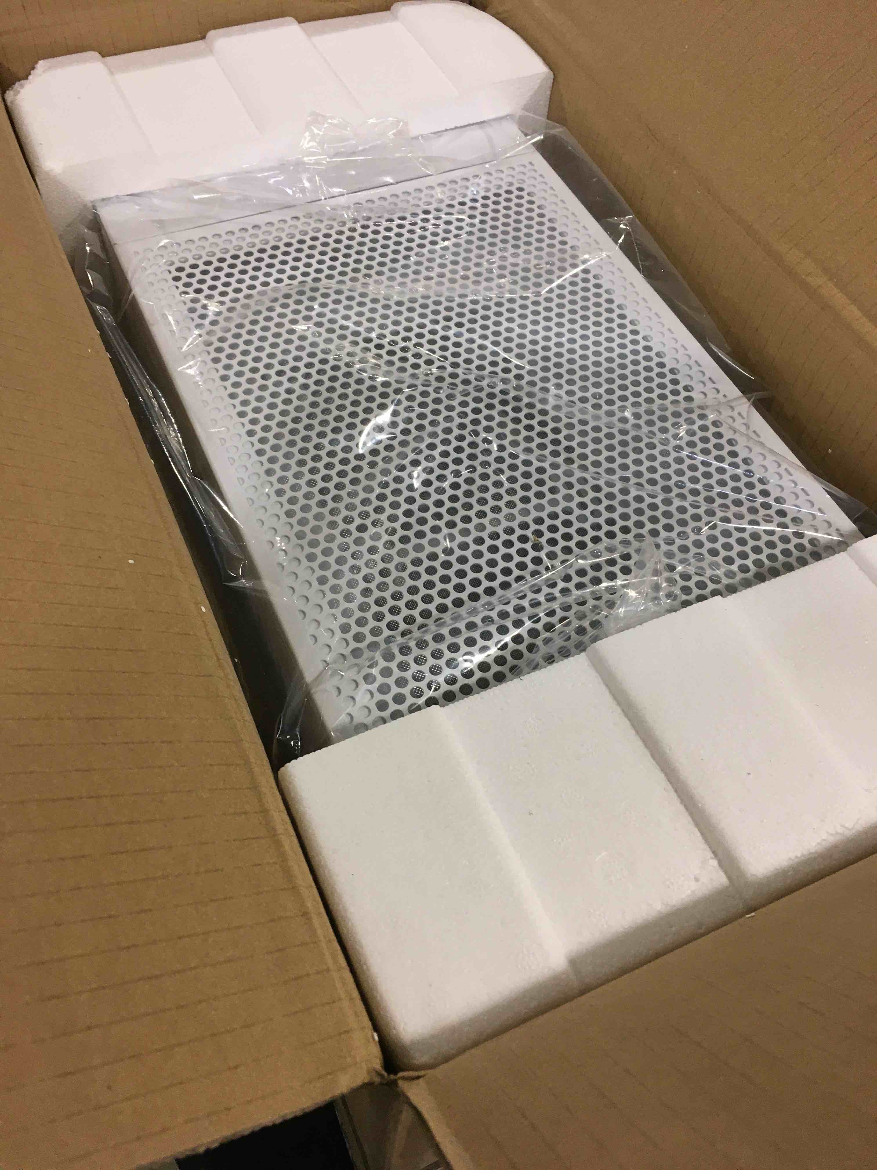 https://s3.amazonaws.com/lotting-images-prod/bidfta/BLU6575782_1723812631243.jpeg
