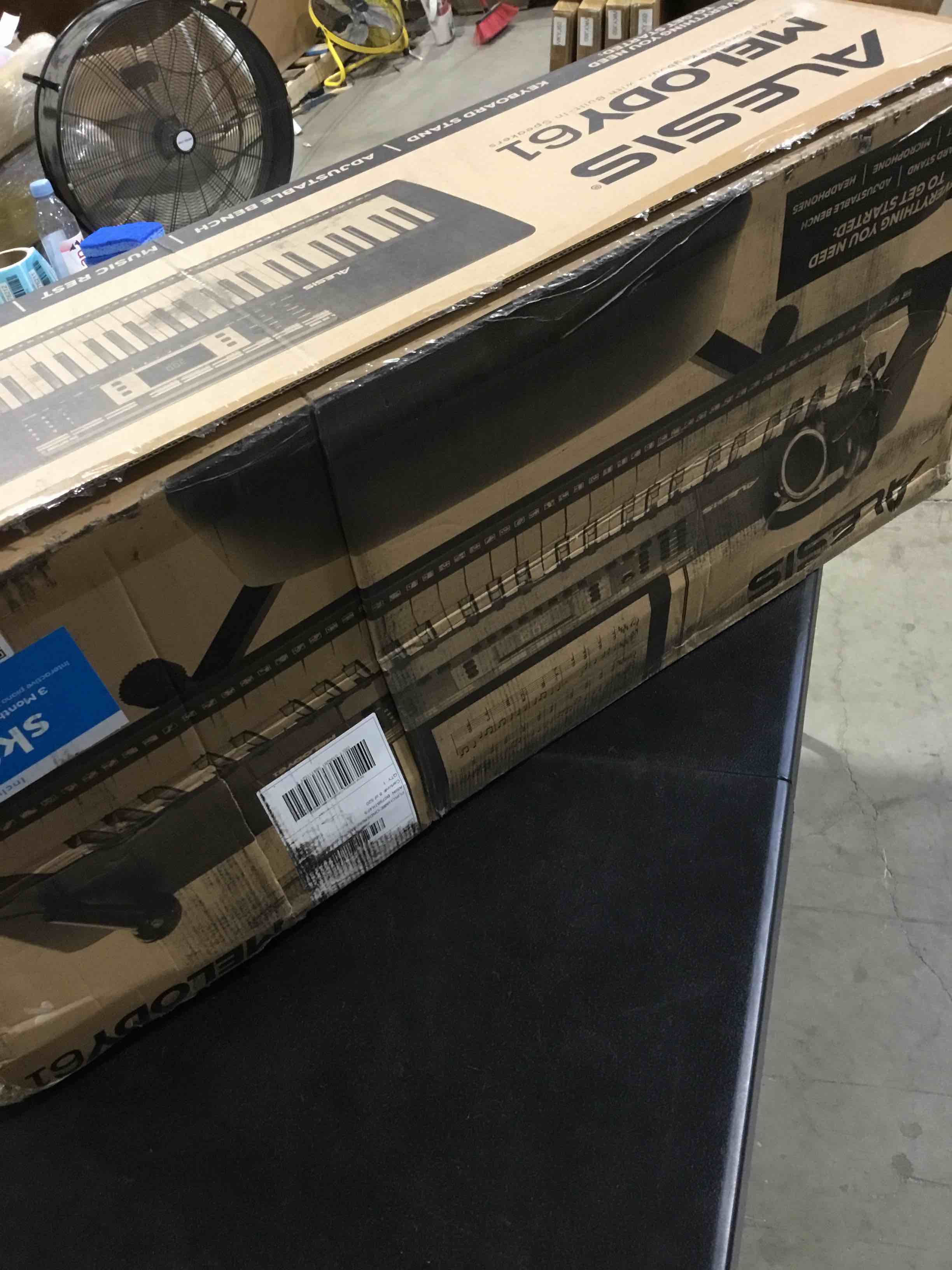 https://s3.amazonaws.com/lotting-images-prod/bidfta/BLU6576210_1724415329828.jpeg