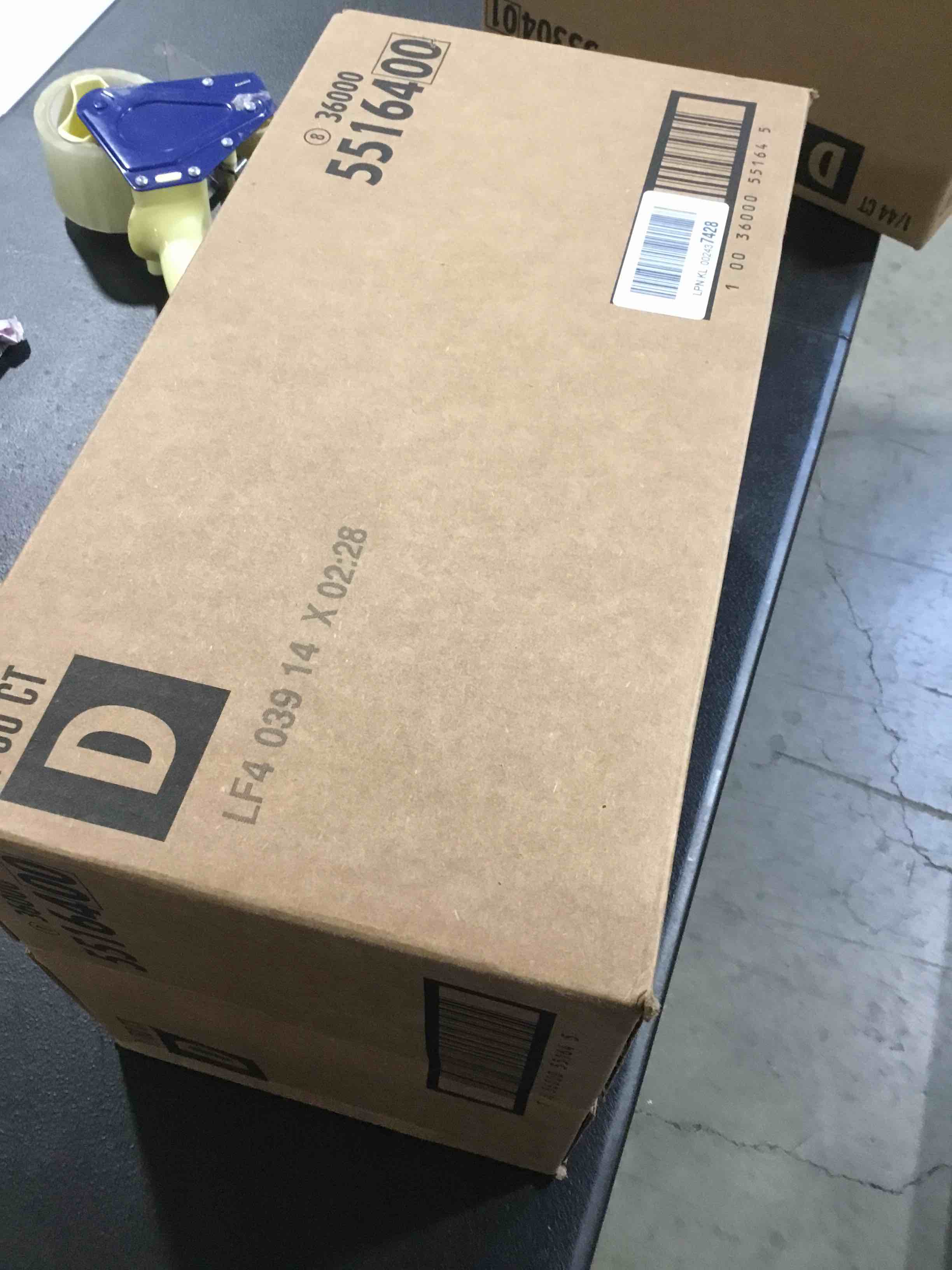 https://s3.amazonaws.com/lotting-images-prod/bidfta/BLU6576239_1724419719862.jpeg