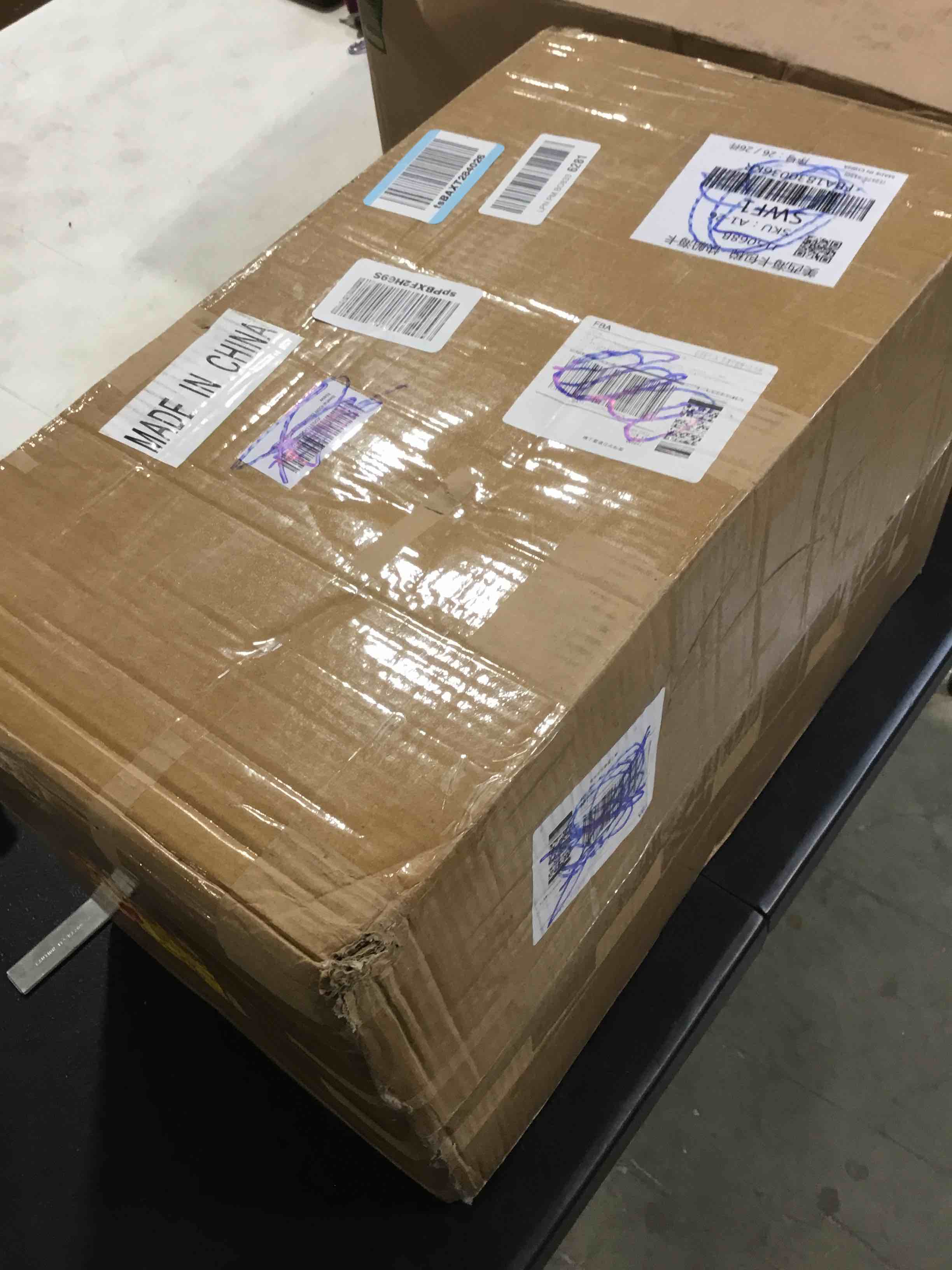 https://s3.amazonaws.com/lotting-images-prod/bidfta/BLU6576250_1724421684482.jpeg