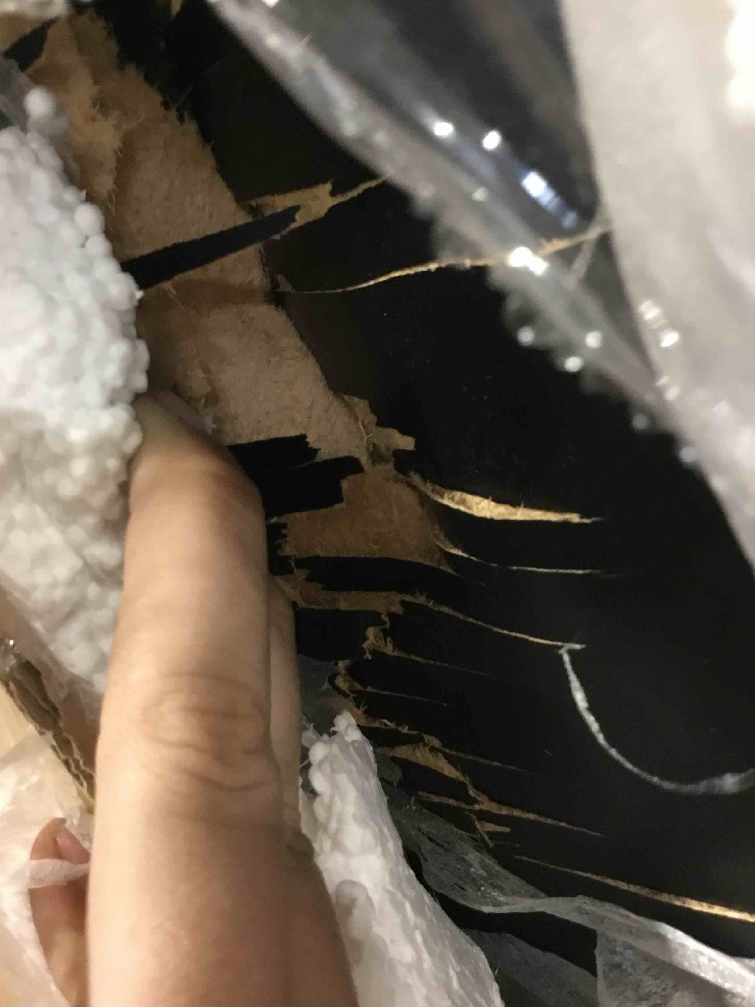 https://s3.amazonaws.com/lotting-images-prod/bidfta/BLU6578010_1719846001270.jpeg