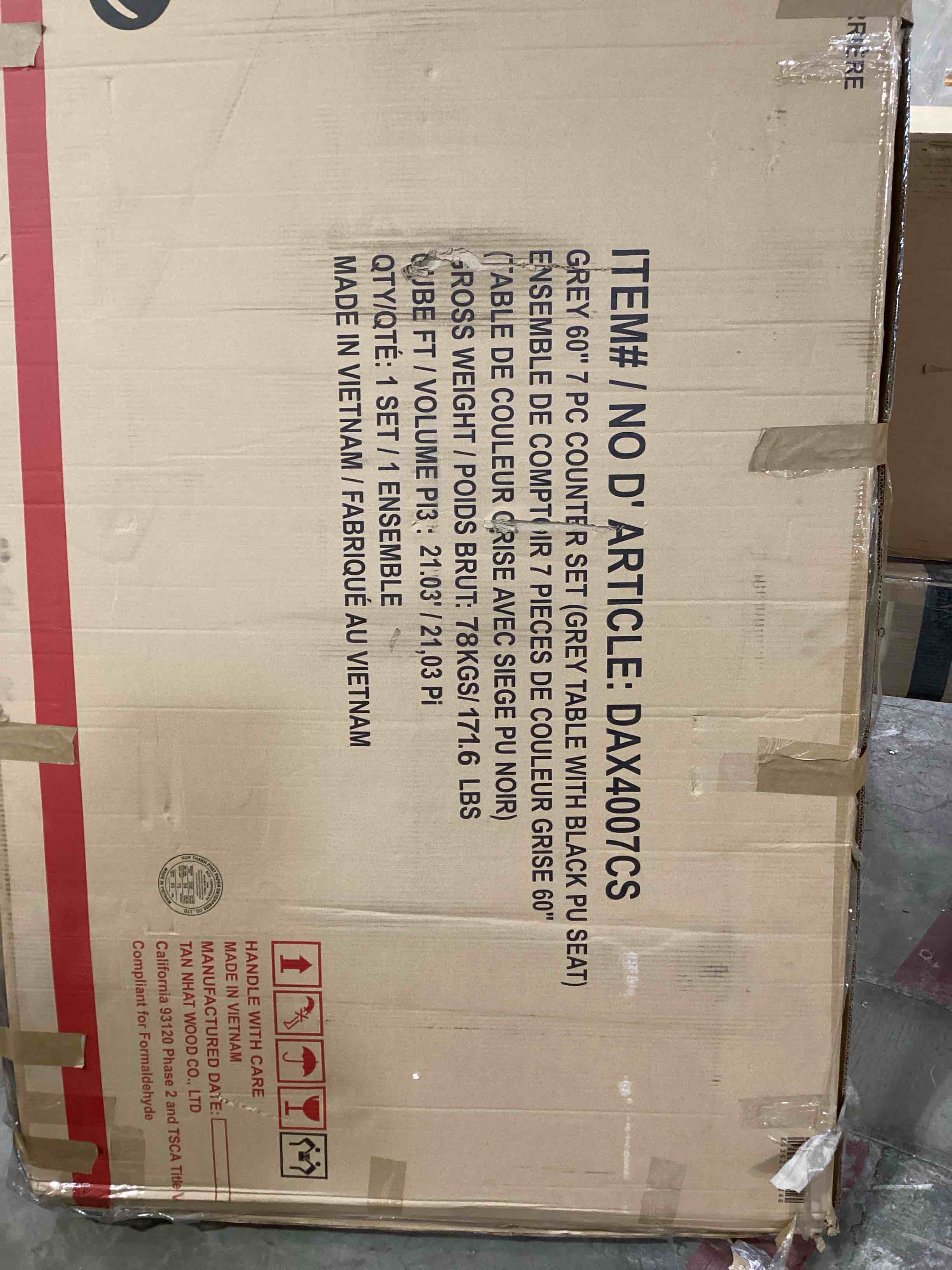 https://s3.amazonaws.com/lotting-images-prod/bidfta/BLU6581587_1719843045310.jpeg