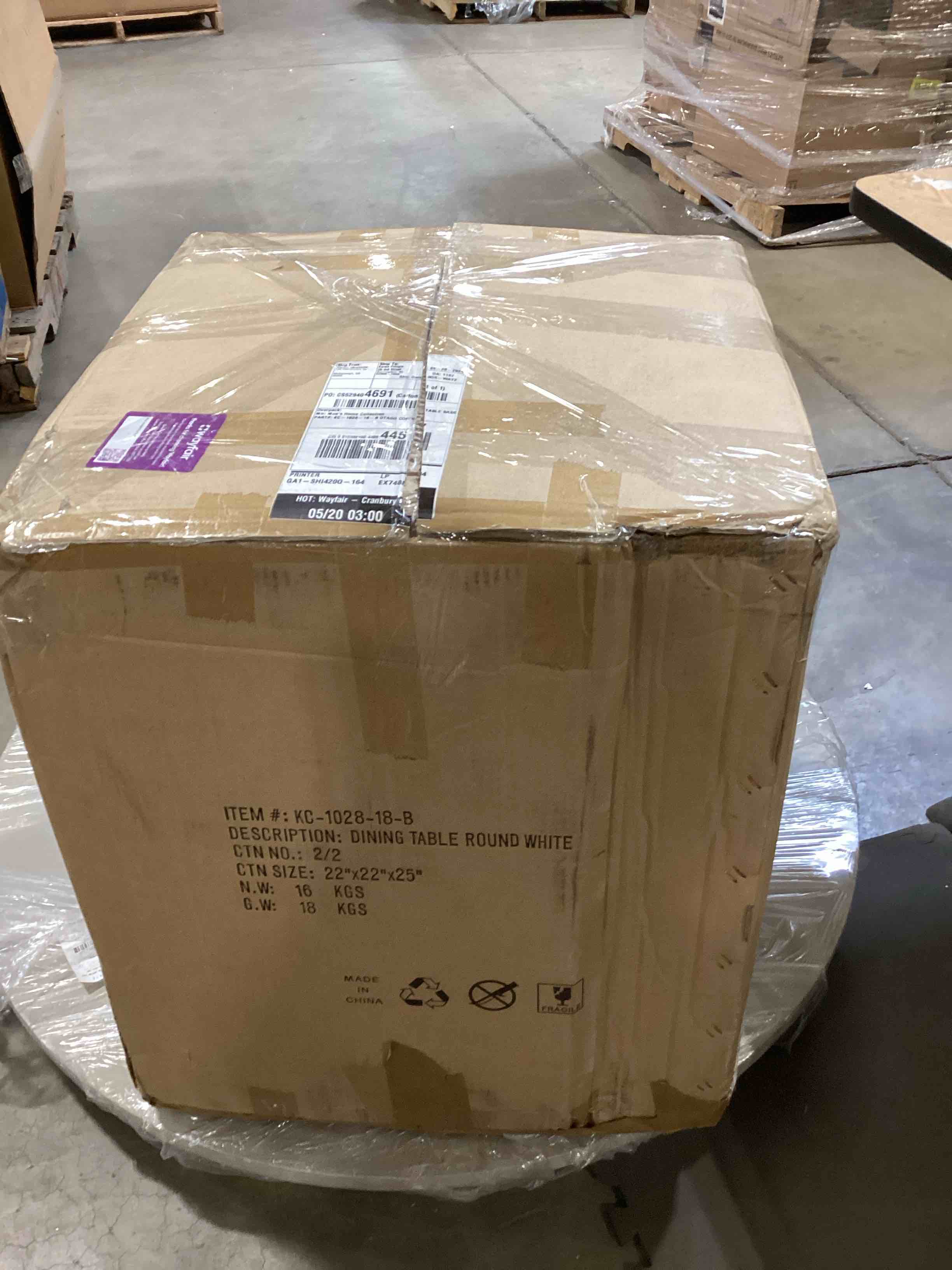 https://s3.amazonaws.com/lotting-images-prod/bidfta/BLU6582490_1718816368638.jpeg