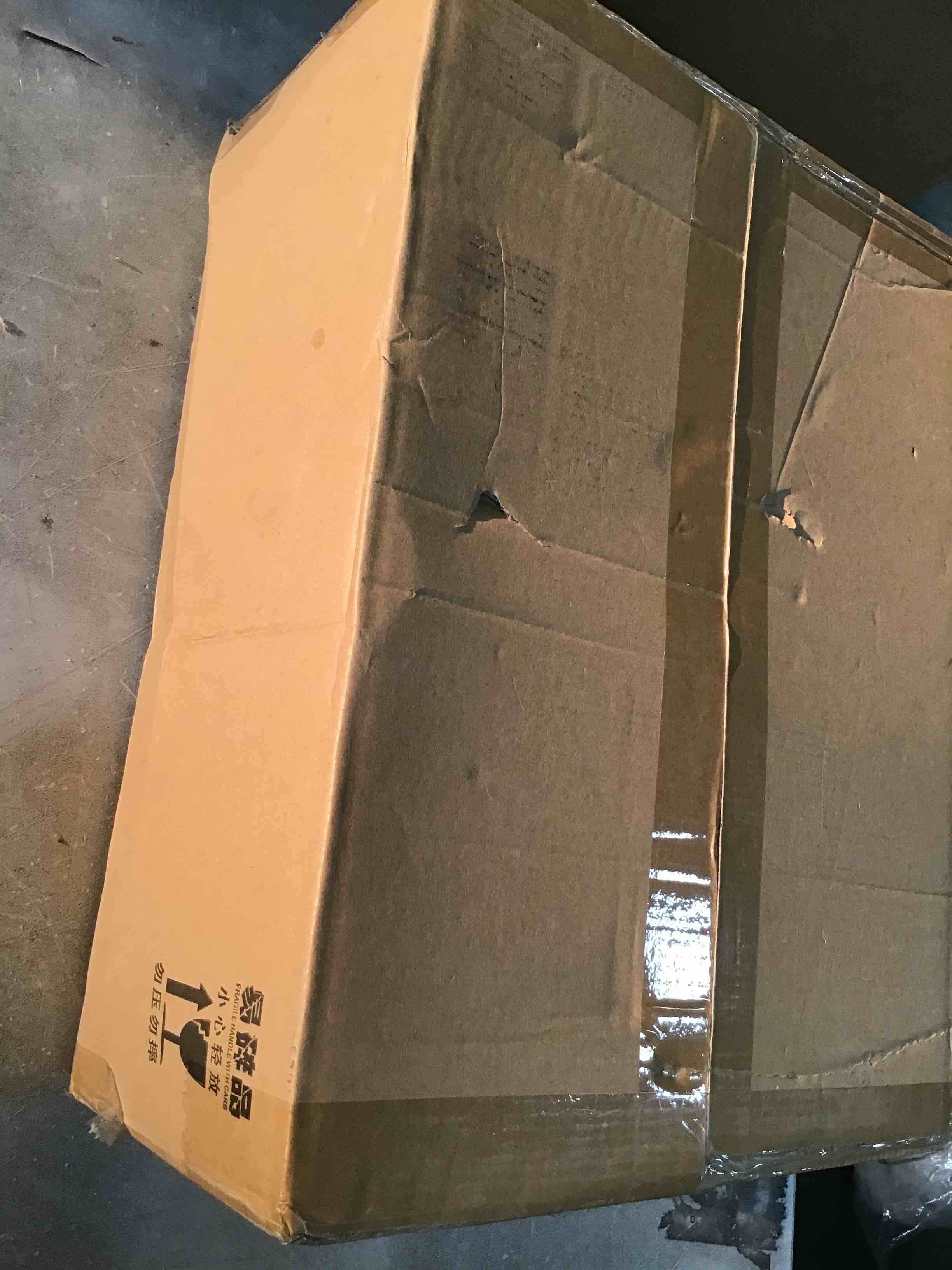 https://s3.amazonaws.com/lotting-images-prod/bidfta/BLU6584707_1718968232442.jpeg