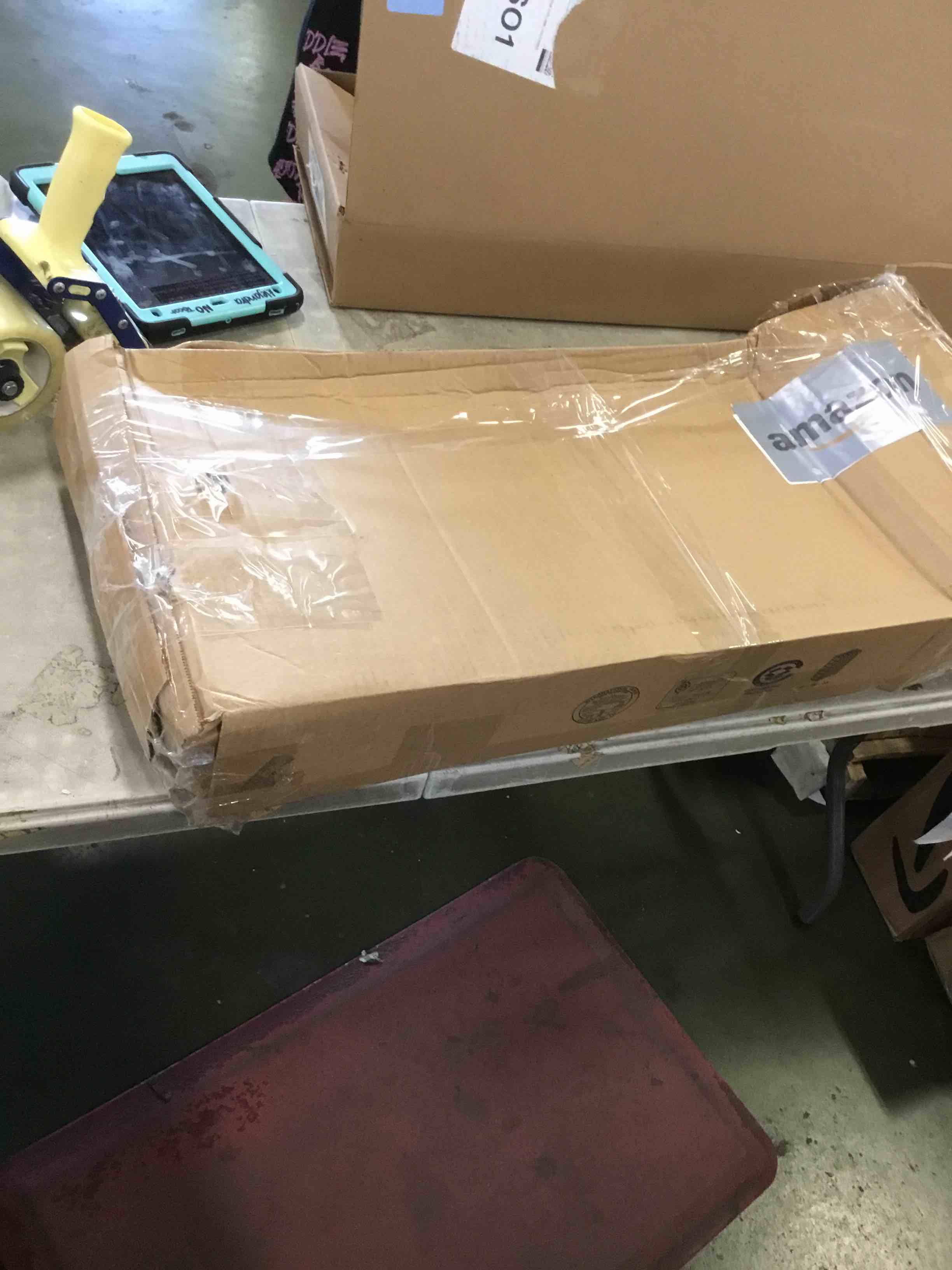 https://s3.amazonaws.com/lotting-images-prod/bidfta/BLU6585282_1719323266094.jpeg