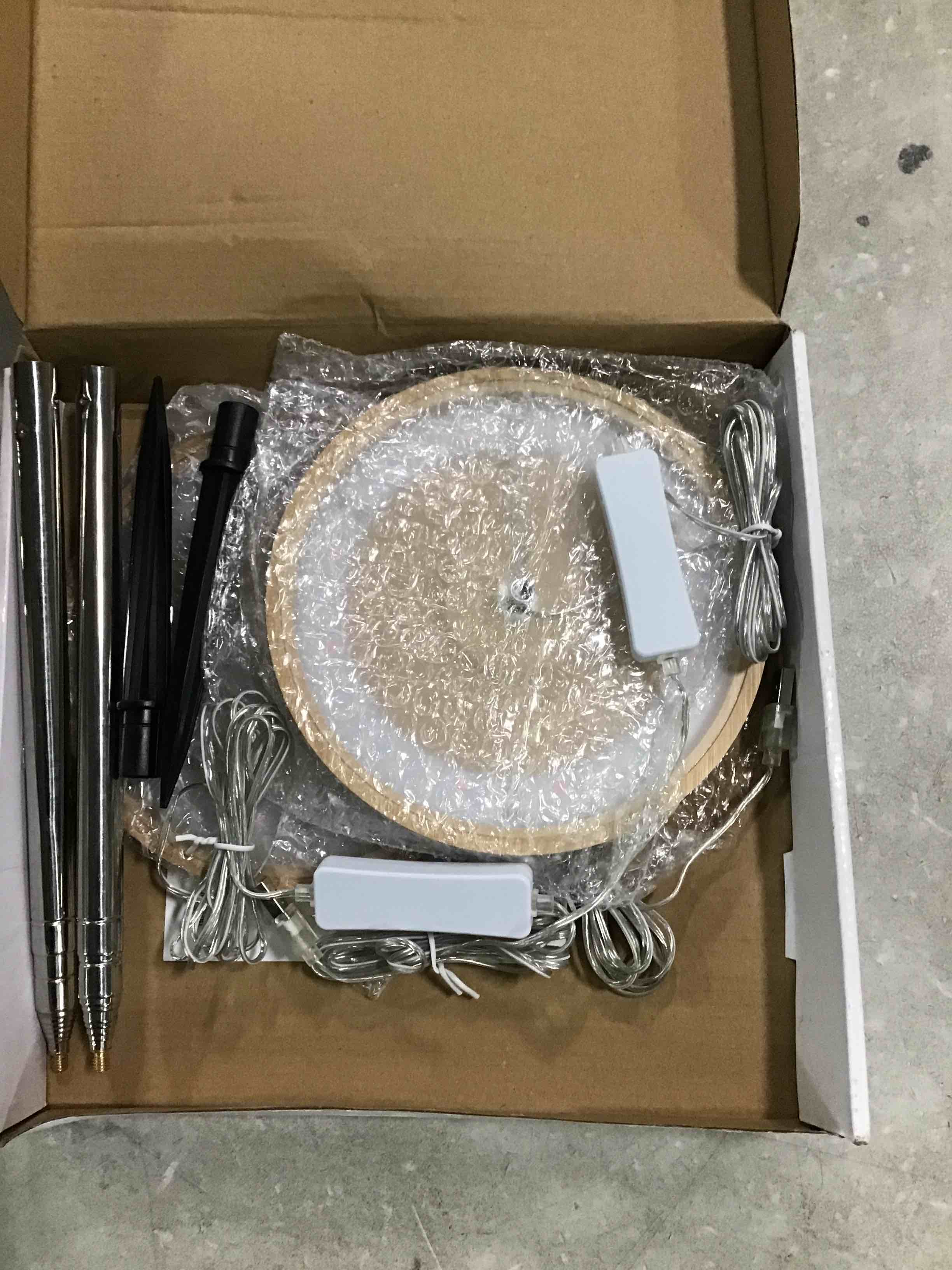 https://s3.amazonaws.com/lotting-images-prod/bidfta/BLU6585893_1718108335556.jpeg