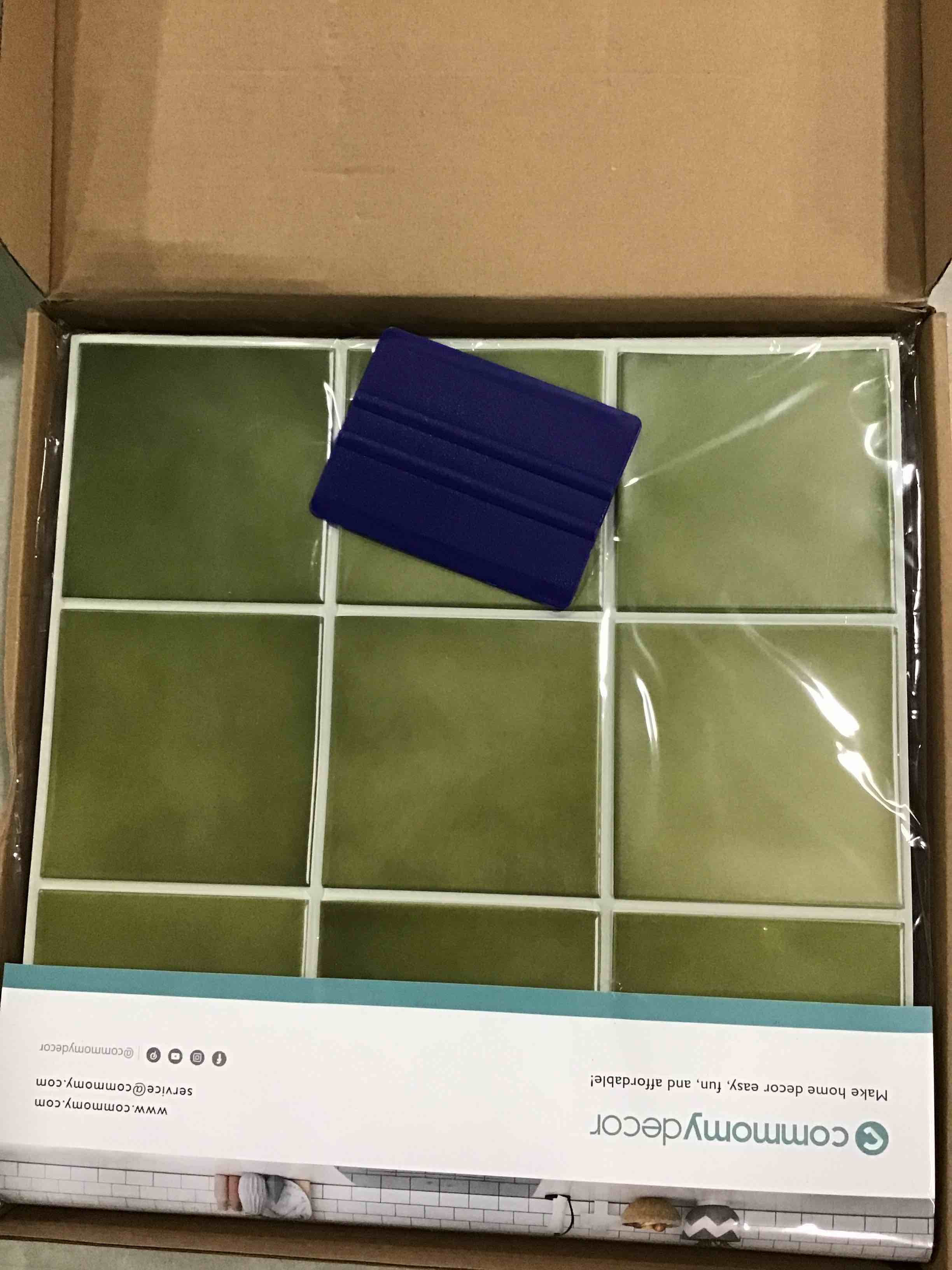 https://s3.amazonaws.com/lotting-images-prod/bidfta/BLU6585917_1718110521956.jpeg