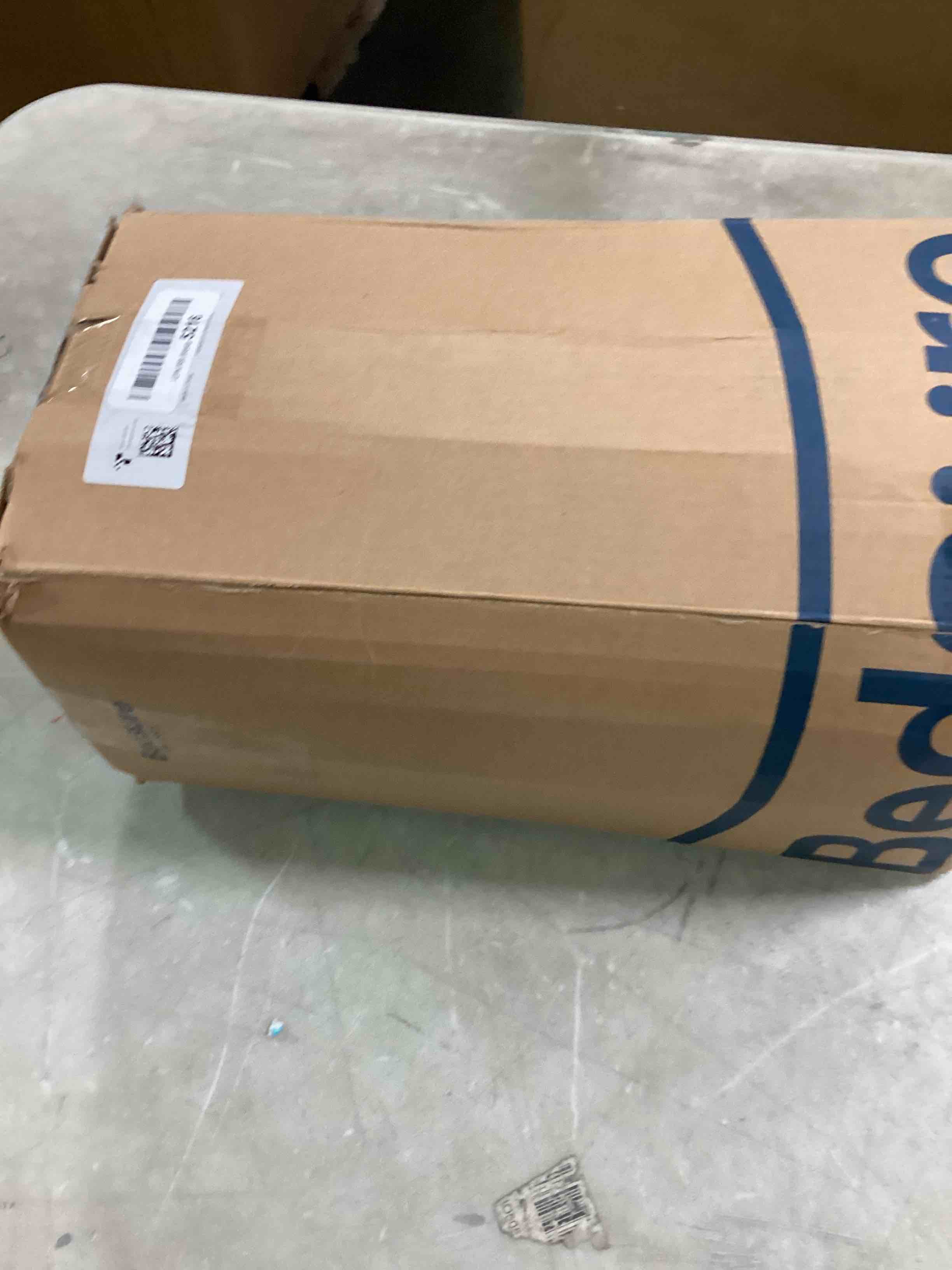 https://s3.amazonaws.com/lotting-images-prod/bidfta/BLU6586290_1718205085180.jpeg
