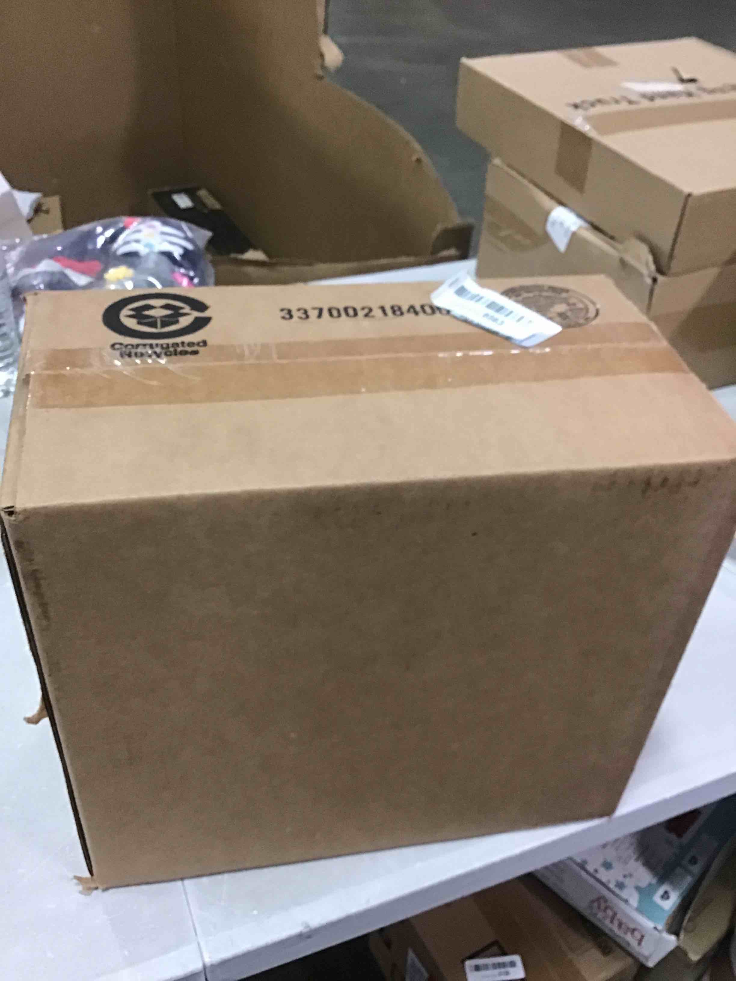 https://s3.amazonaws.com/lotting-images-prod/bidfta/BLU6588645_1718195258965.jpeg