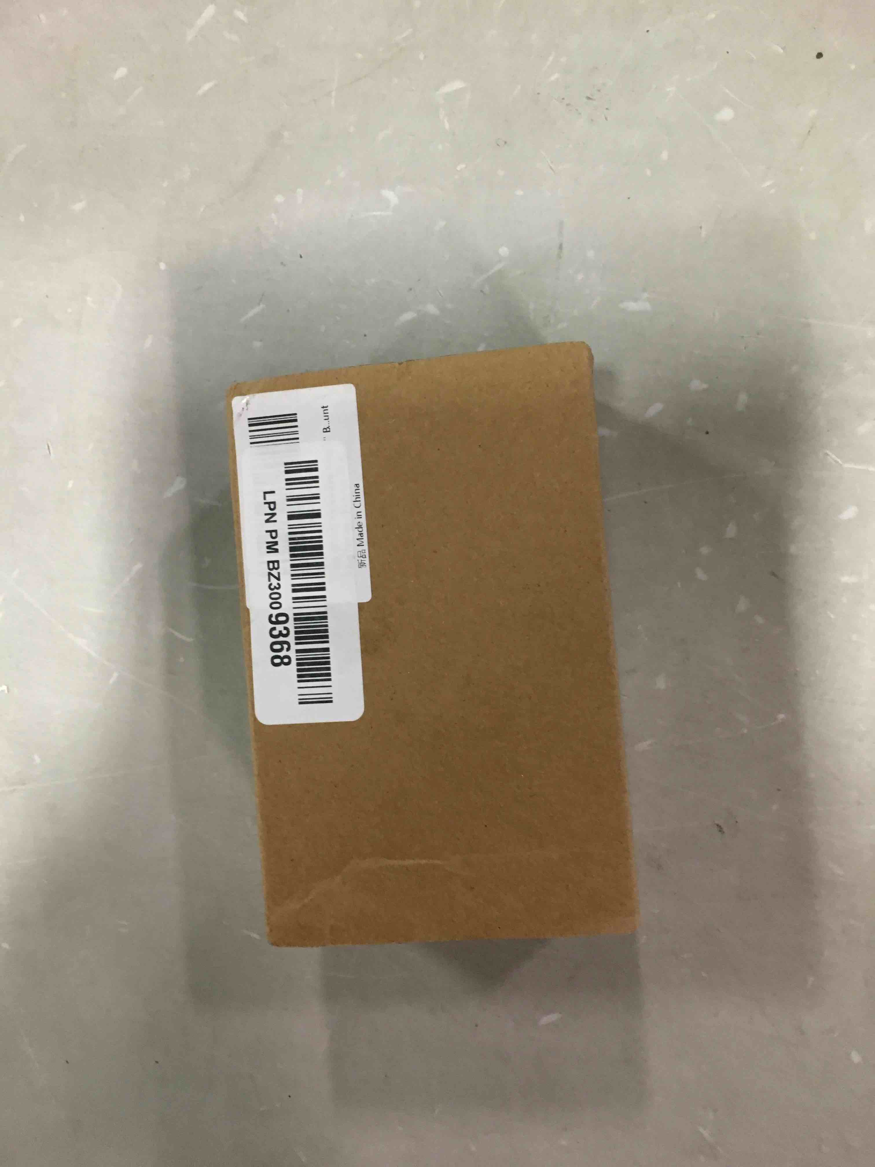 https://s3.amazonaws.com/lotting-images-prod/bidfta/BLU6588995_1718281427630.jpeg