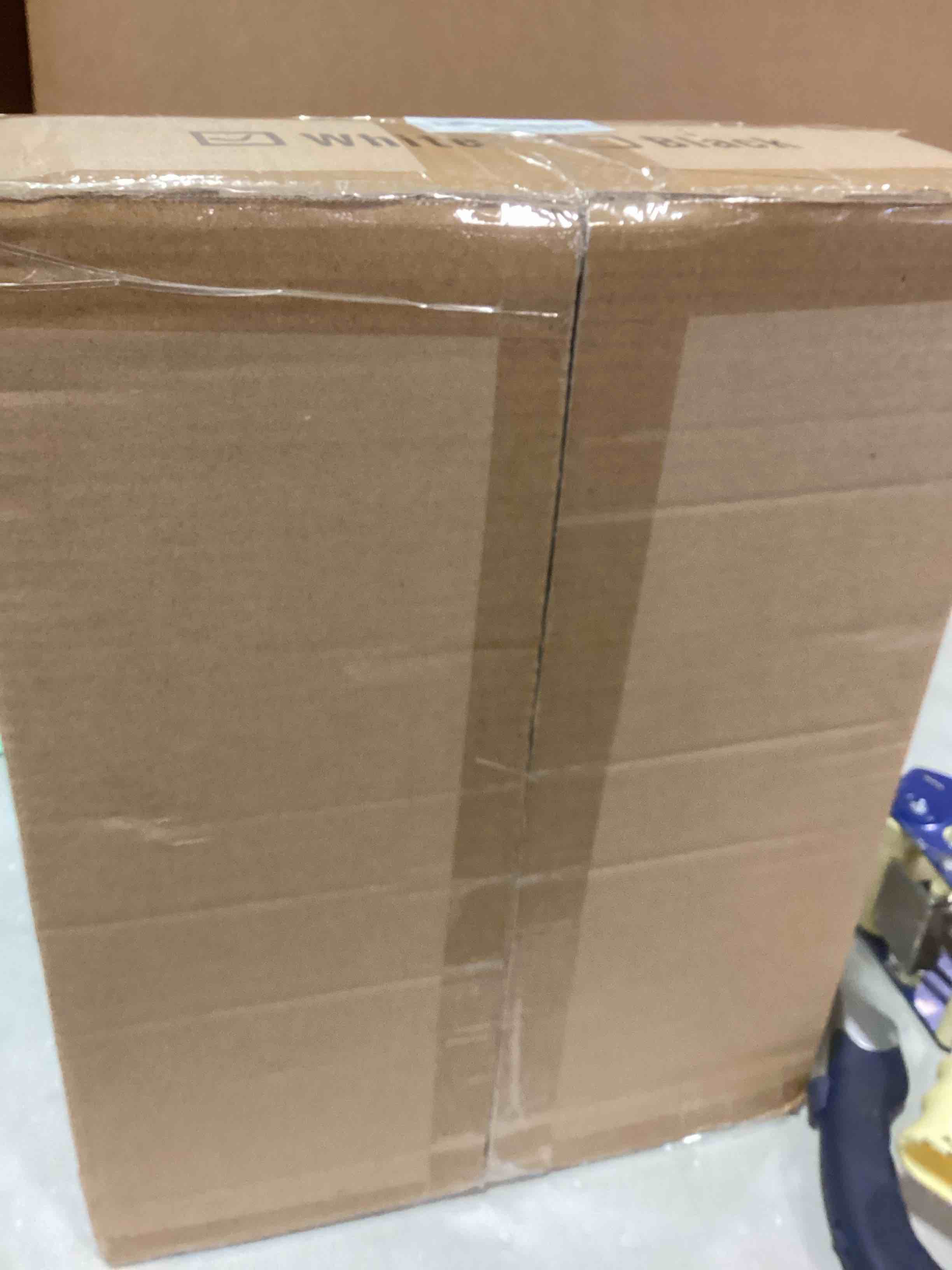 https://s3.amazonaws.com/lotting-images-prod/bidfta/BLU6589079_1718286760383.jpeg