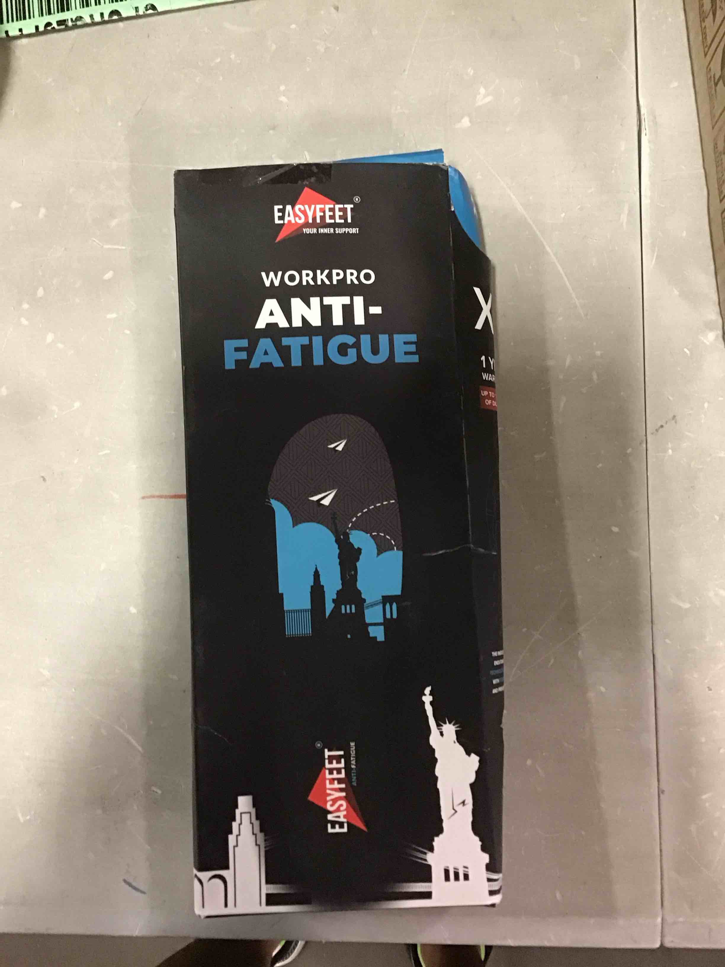 https://s3.amazonaws.com/lotting-images-prod/bidfta/BLU6589666_1718453221578.jpeg