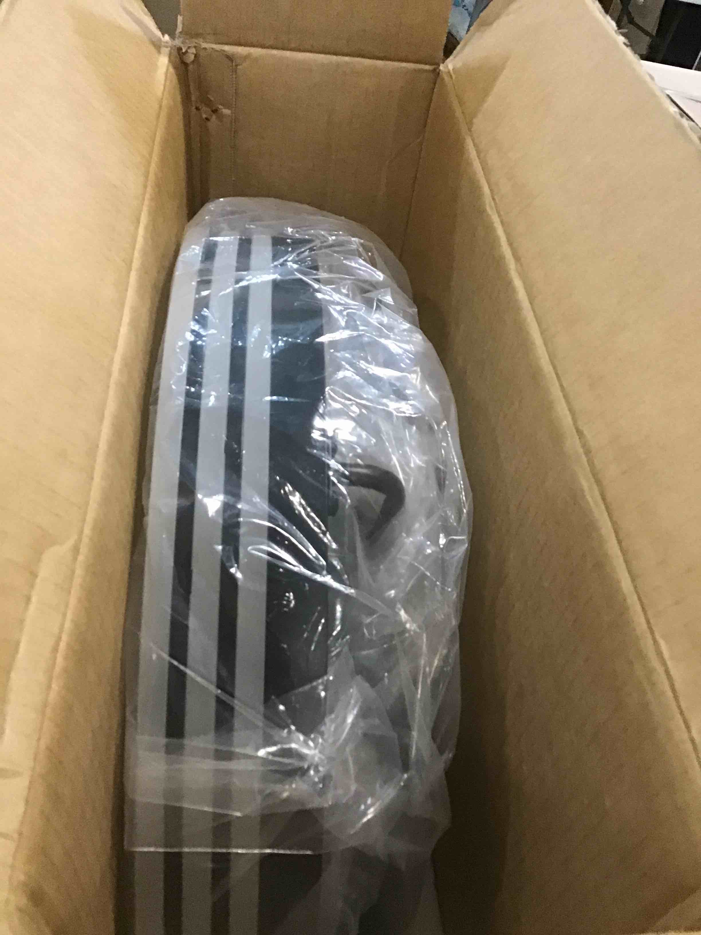 https://s3.amazonaws.com/lotting-images-prod/bidfta/BLU6590045_1718302161377.jpeg