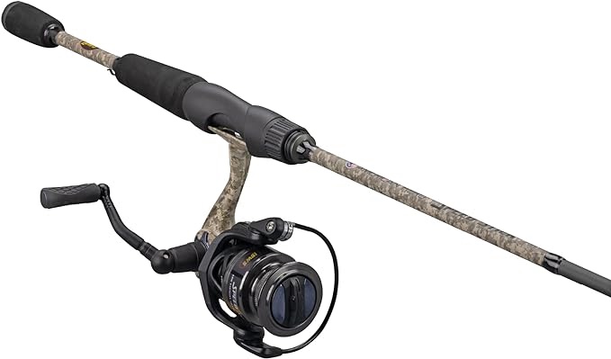 Lew's (AHC1056UL-2) American Hero Camo Spinning Reel and Fishing Rod Combo, 5-Foot 6-Inch 2-Piece IM7 Graphite Blank, Size 100 Reel, Right or Left-Hand Retrieve