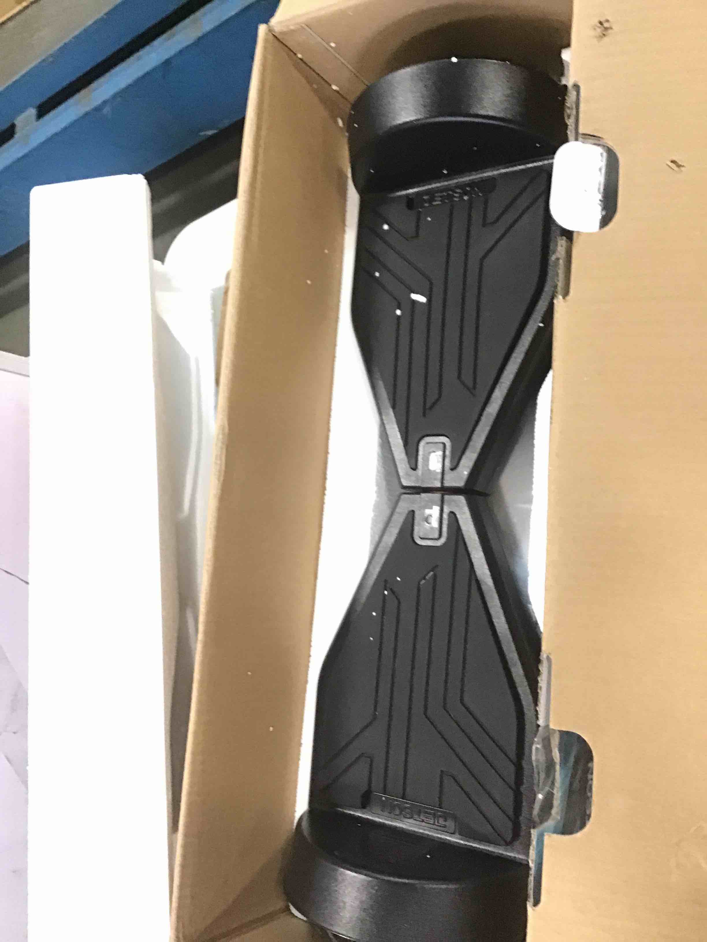 https://s3.amazonaws.com/lotting-images-prod/bidfta/BLU6590321_1718394306463.jpeg