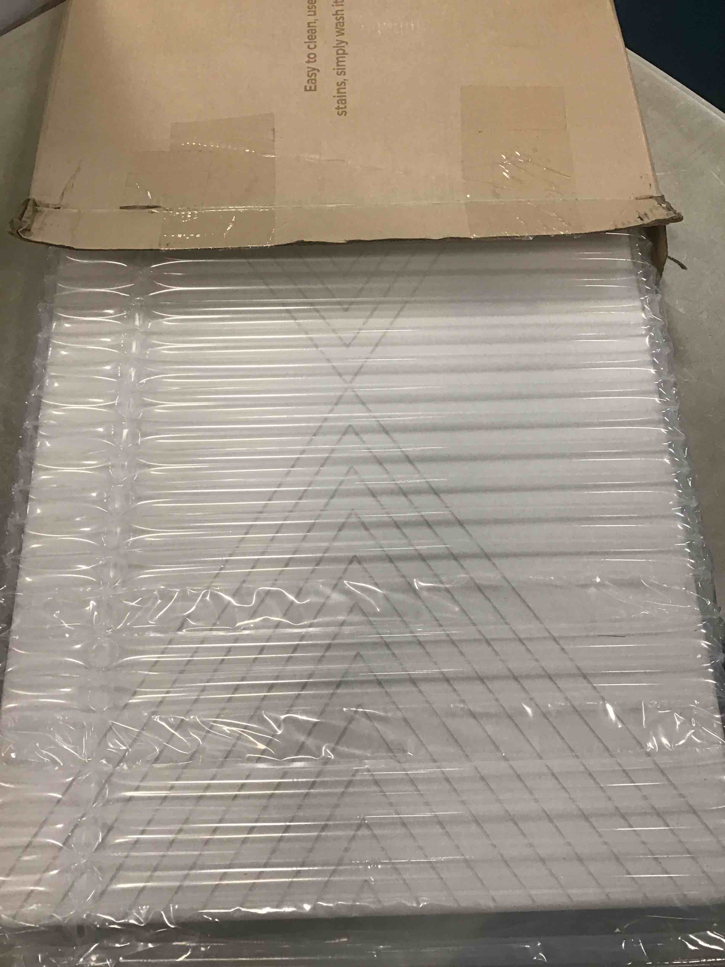 https://s3.amazonaws.com/lotting-images-prod/bidfta/BLU6590443_1718462934444.jpeg