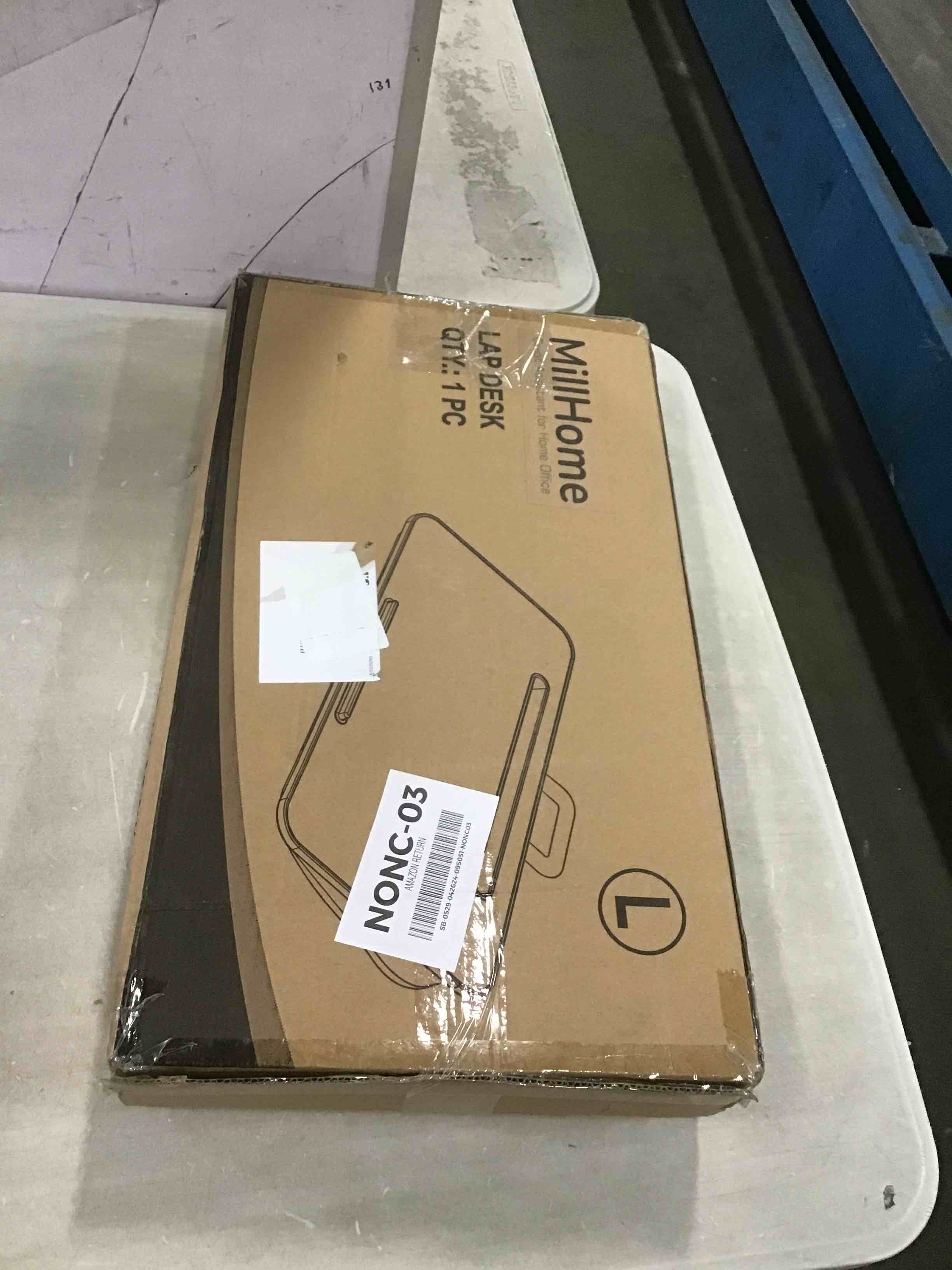 https://s3.amazonaws.com/lotting-images-prod/bidfta/BLU6590449_1718463093349.jpeg