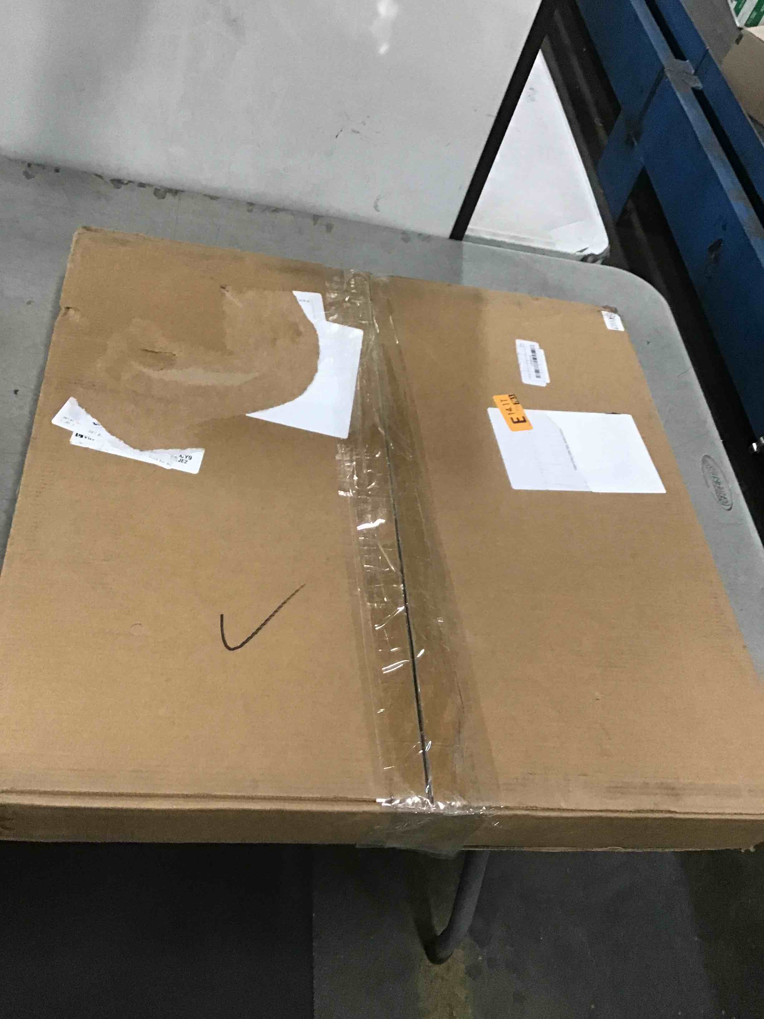 https://s3.amazonaws.com/lotting-images-prod/bidfta/BLU6590894_1718722056977.jpeg