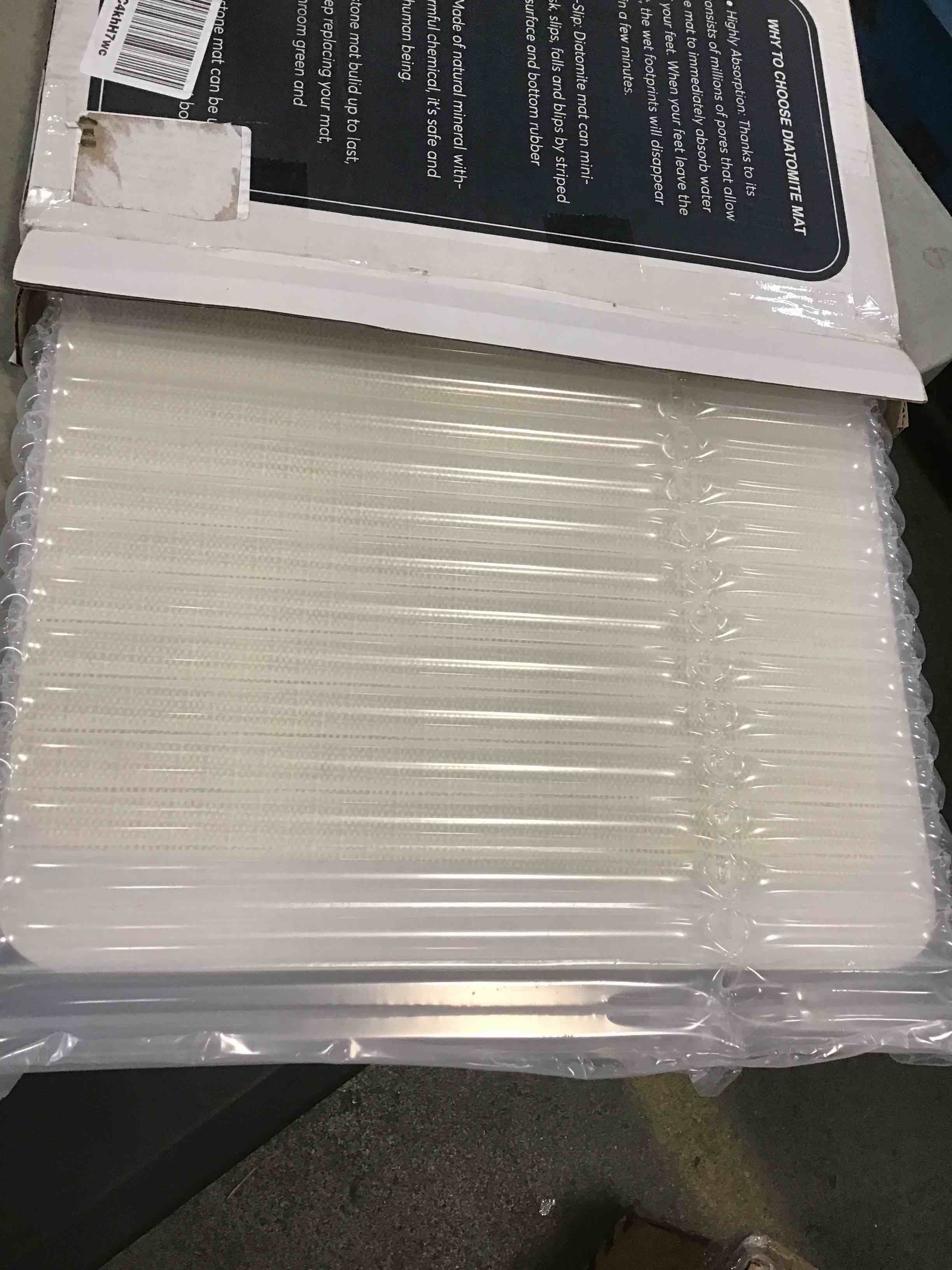 https://s3.amazonaws.com/lotting-images-prod/bidfta/BLU6590991_1718735794161.jpeg