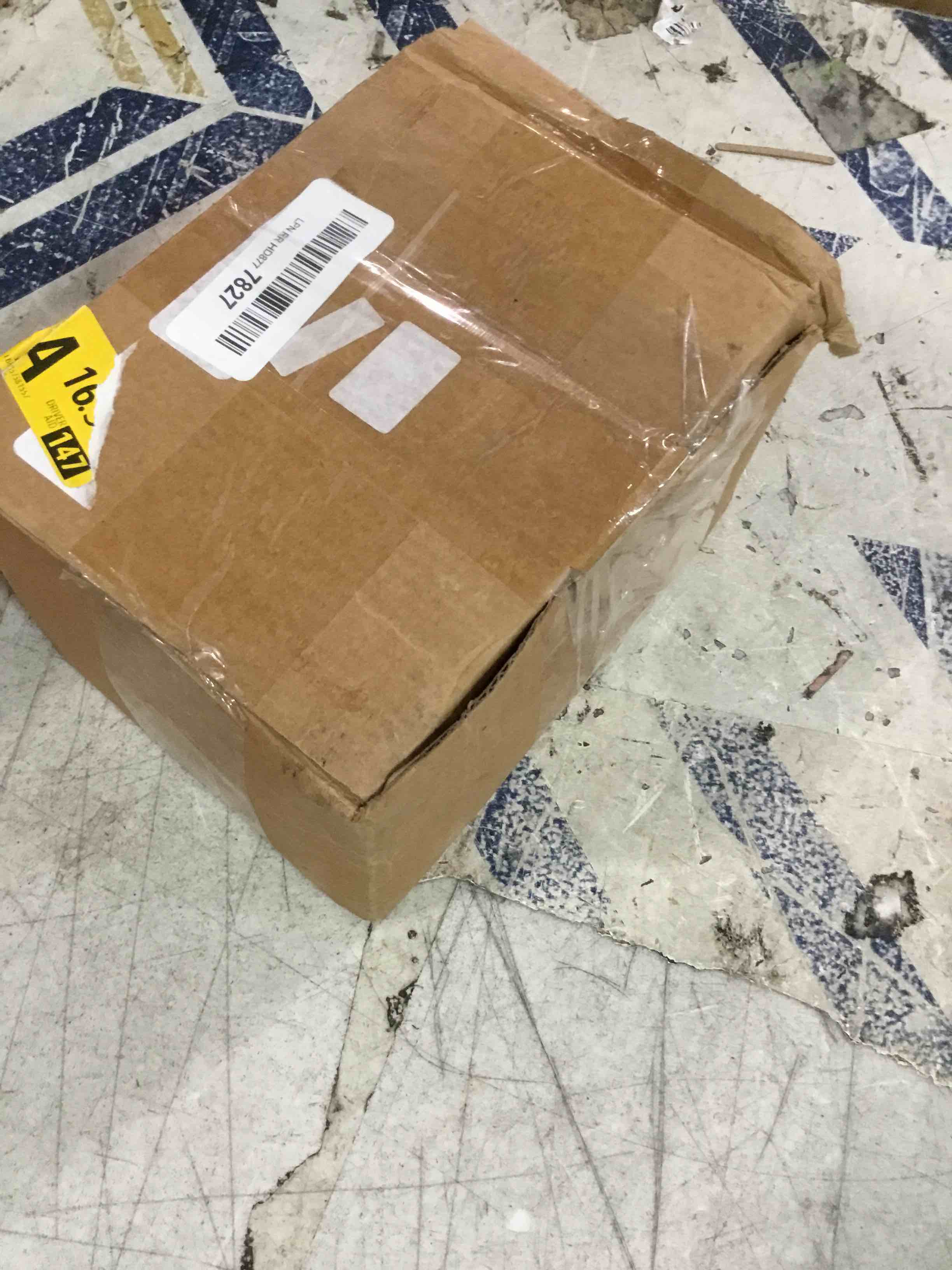 https://s3.amazonaws.com/lotting-images-prod/bidfta/BLU6594262_1718655172613.jpeg